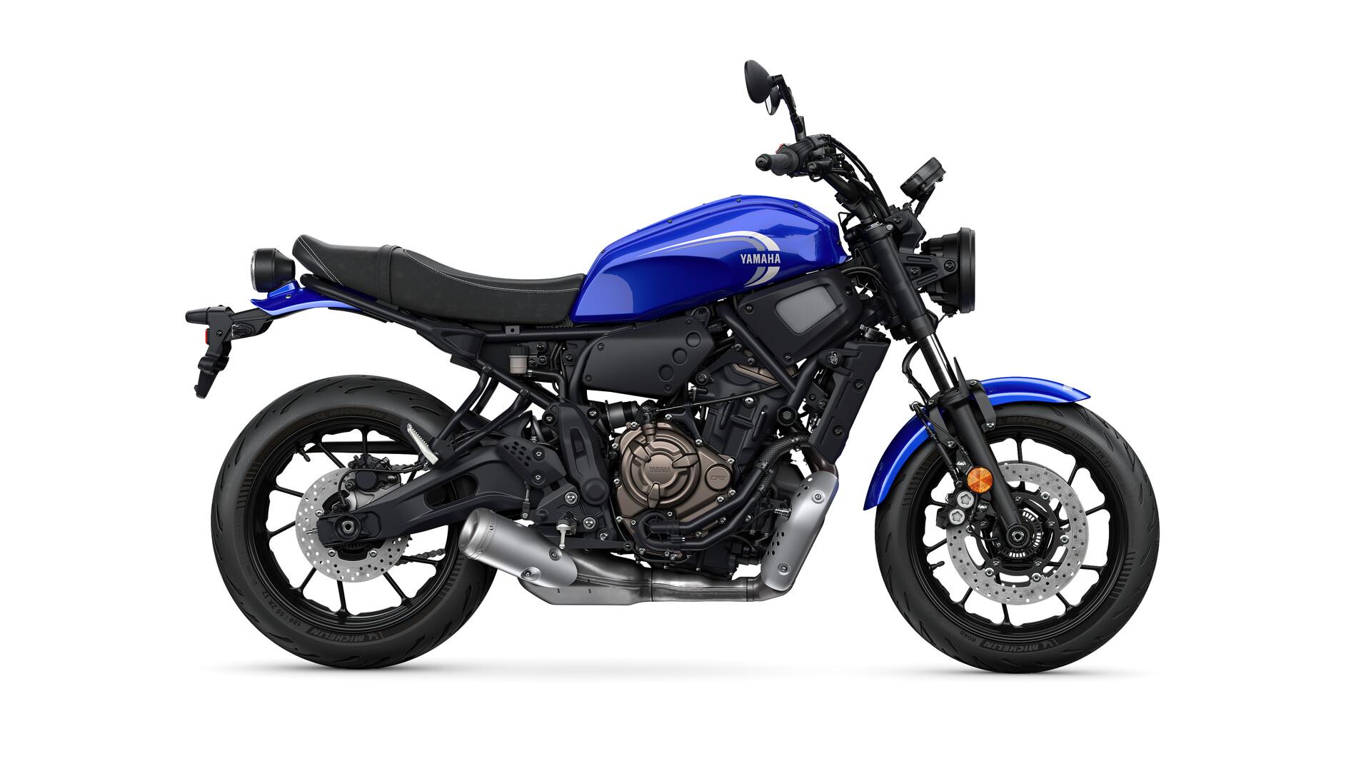 2025 YAMAHA XSR700 ROAD