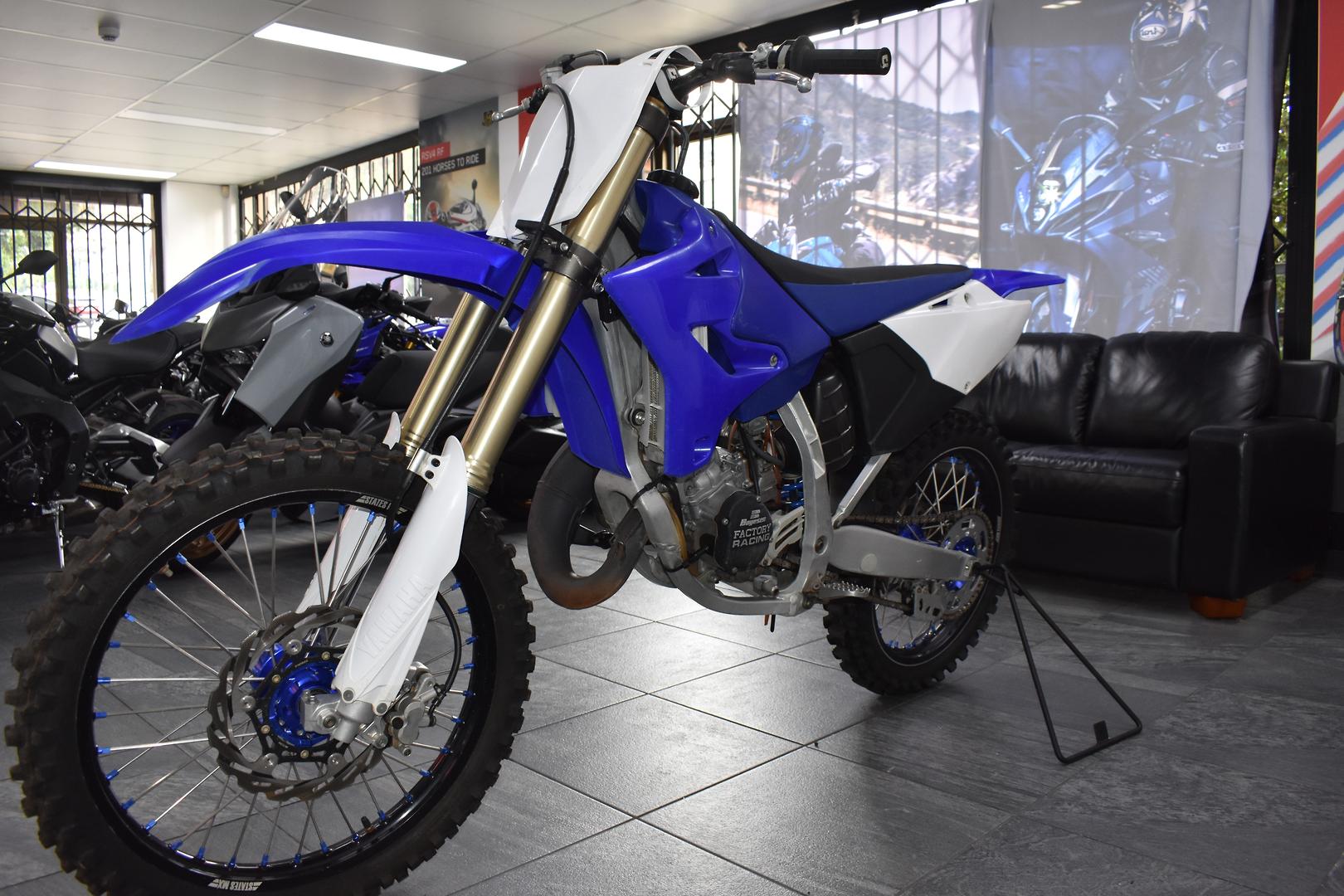 2015 YAMAHA YZ125 MOTOCROSS