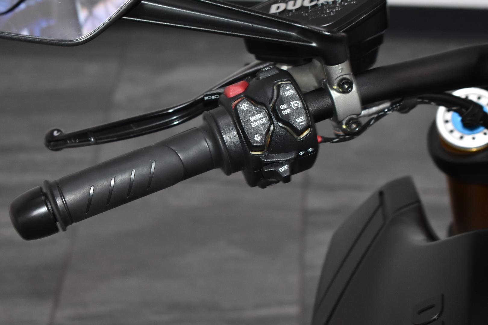 2022 DUCATI DIAVEL 1260 S CRUISER