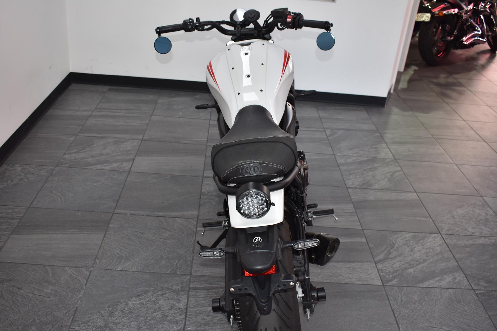 2024 YAMAHA XSR700 ROAD