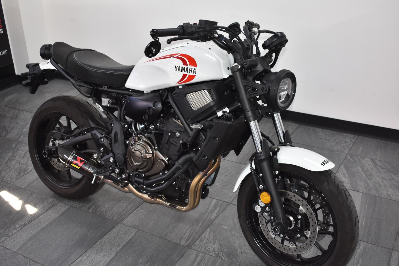 2024 YAMAHA XSR700 ROAD