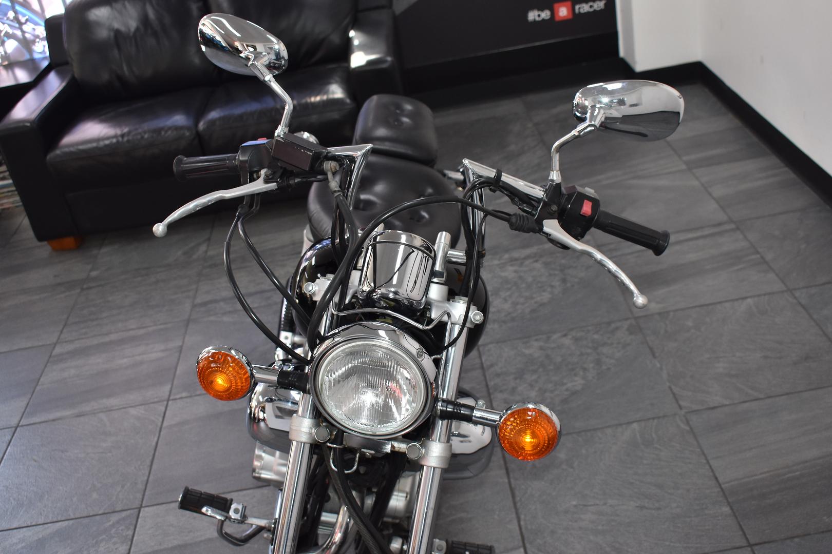 1995 YAMAHA XV250 (VIRAGO VX250S, VX250R) CRUISER