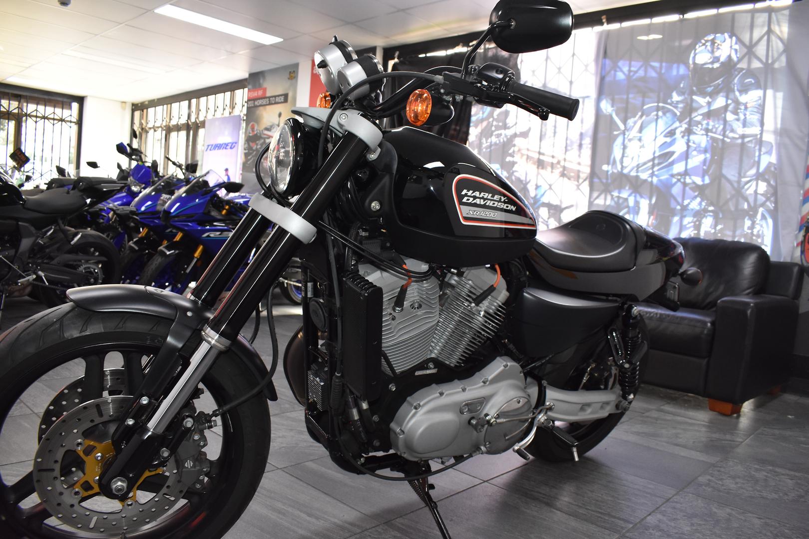2010 HARLEY-DAVIDSON XR1200 CRUISER