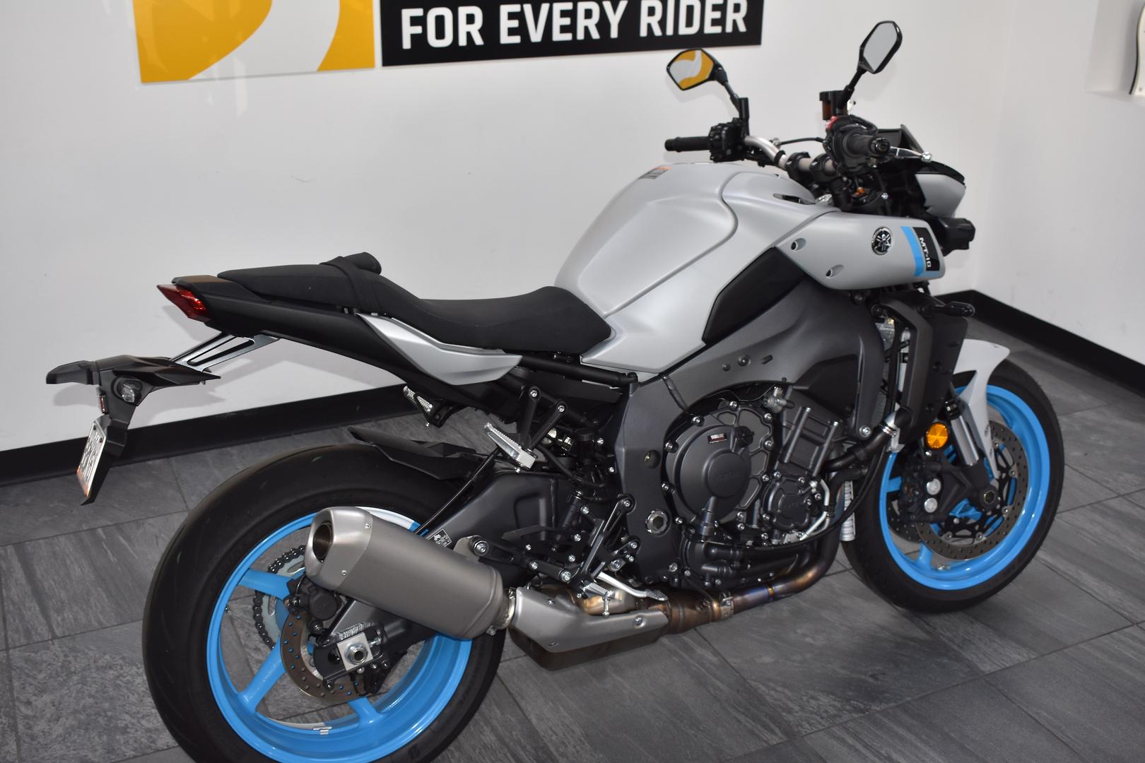 2025 YAMAHA MT-10A SPORTS