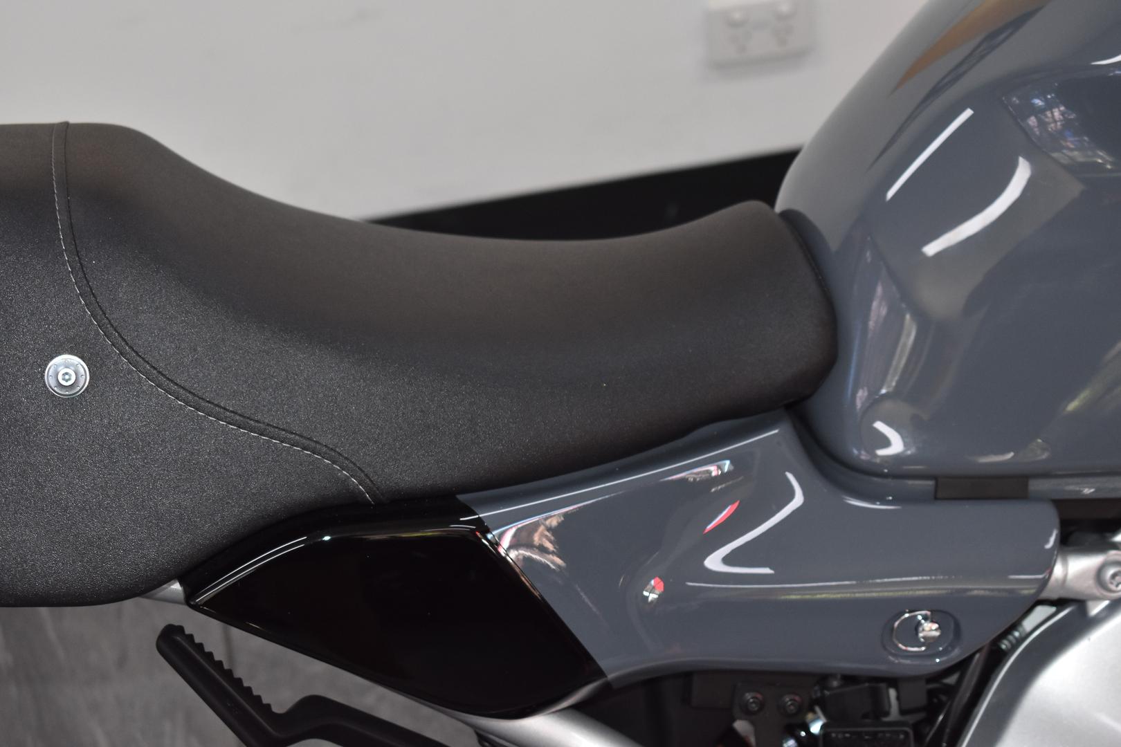 2025 YAMAHA XSR900GP (MTM890ASP) DUAL SPORTS