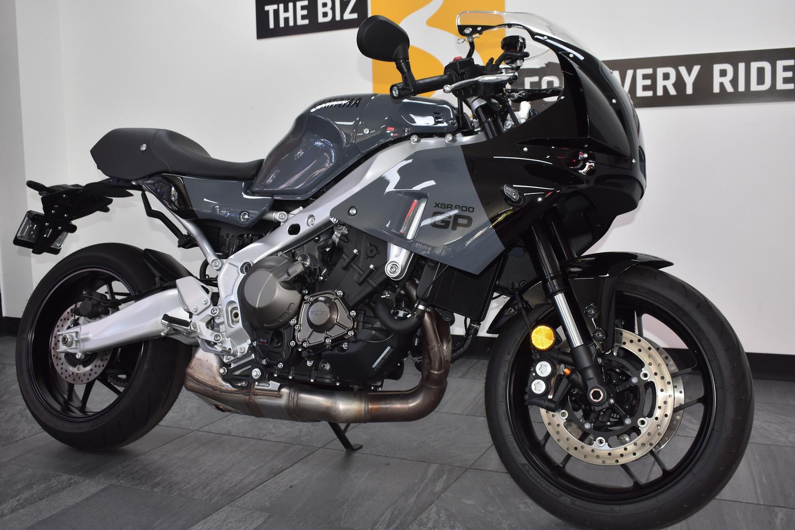 2025 YAMAHA XSR900GP (MTM890ASP) DUAL SPORTS