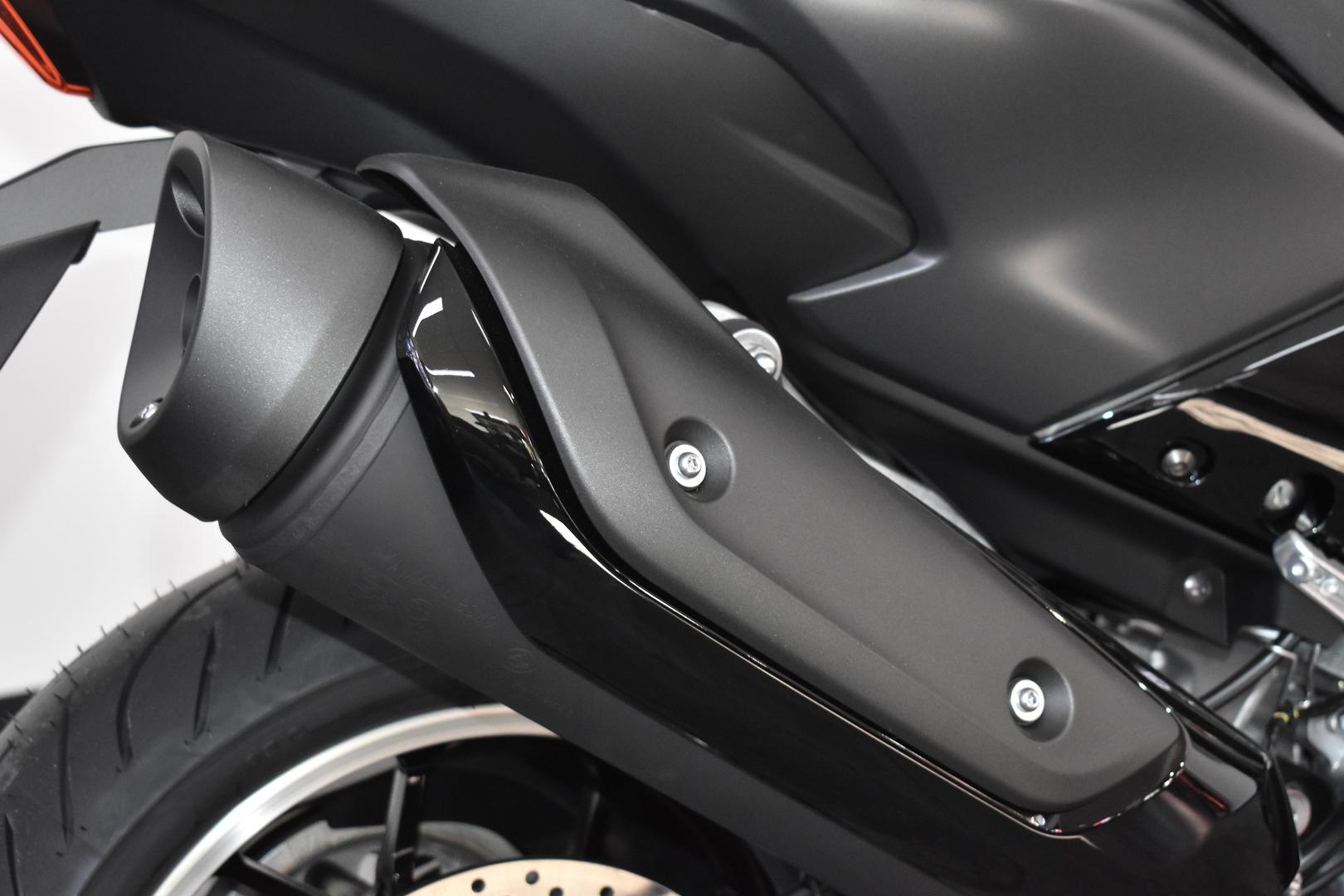 2026 YAMAHA TMAX 560 TECH MAX SCOOTER