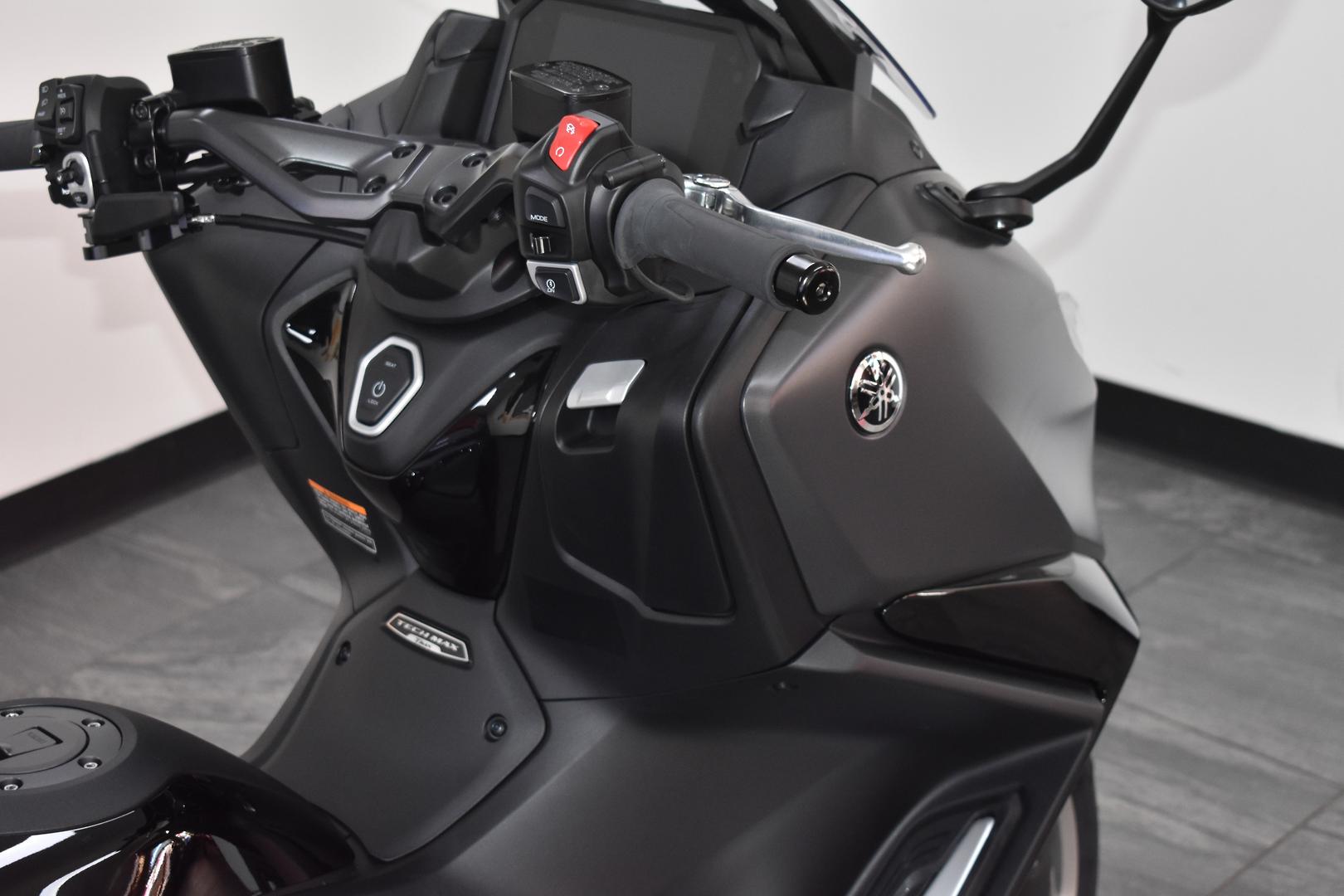 2026 YAMAHA TMAX 560 TECH MAX SCOOTER