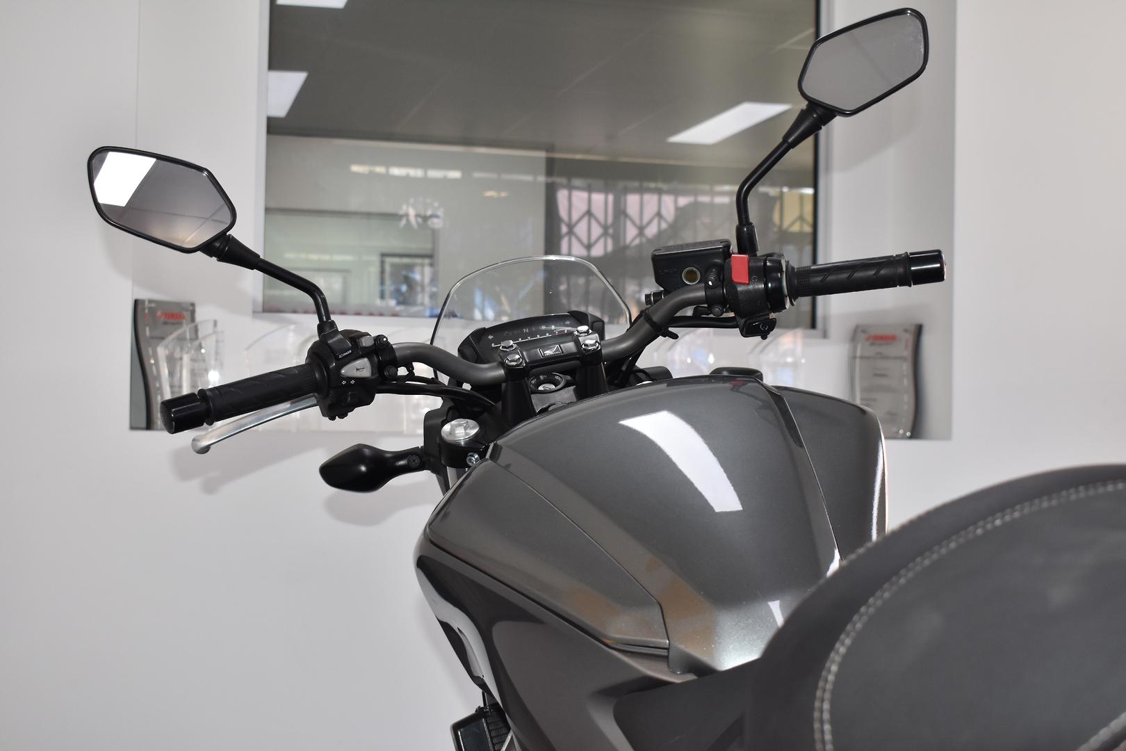 2013 HONDA NC700SA ROAD