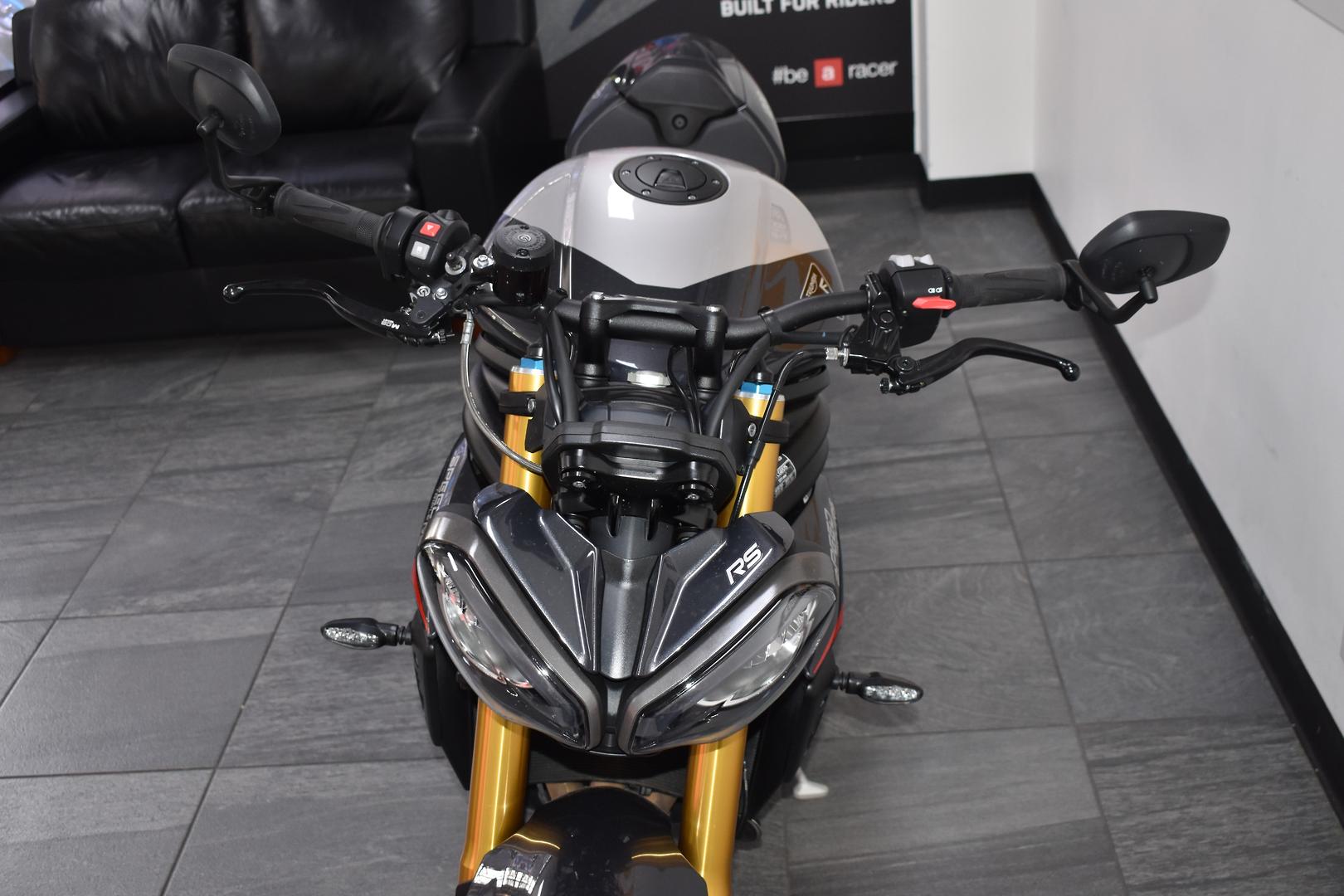 2025 TRIUMPH SPEED TRIPLE 1200 RS ROAD
