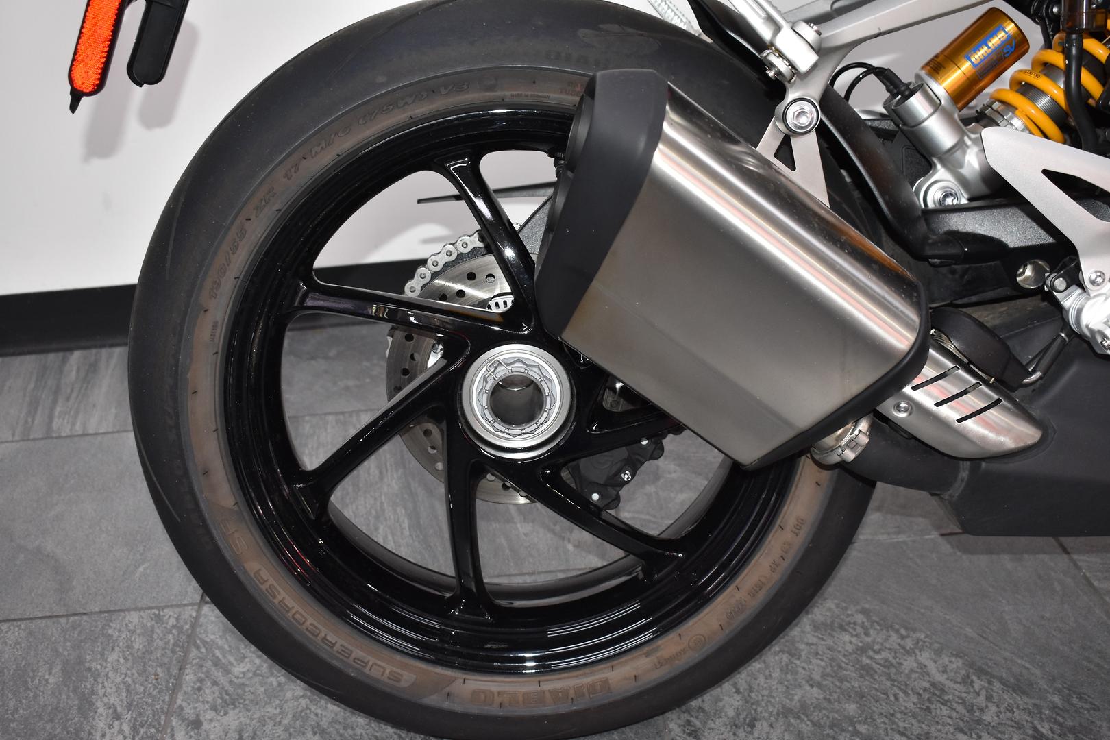 2025 TRIUMPH SPEED TRIPLE 1200 RS ROAD