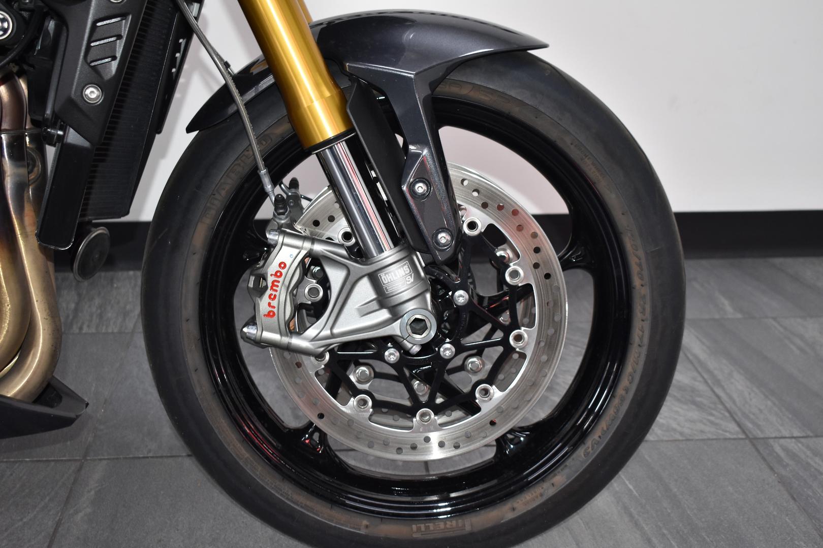 2025 TRIUMPH SPEED TRIPLE 1200 RS ROAD