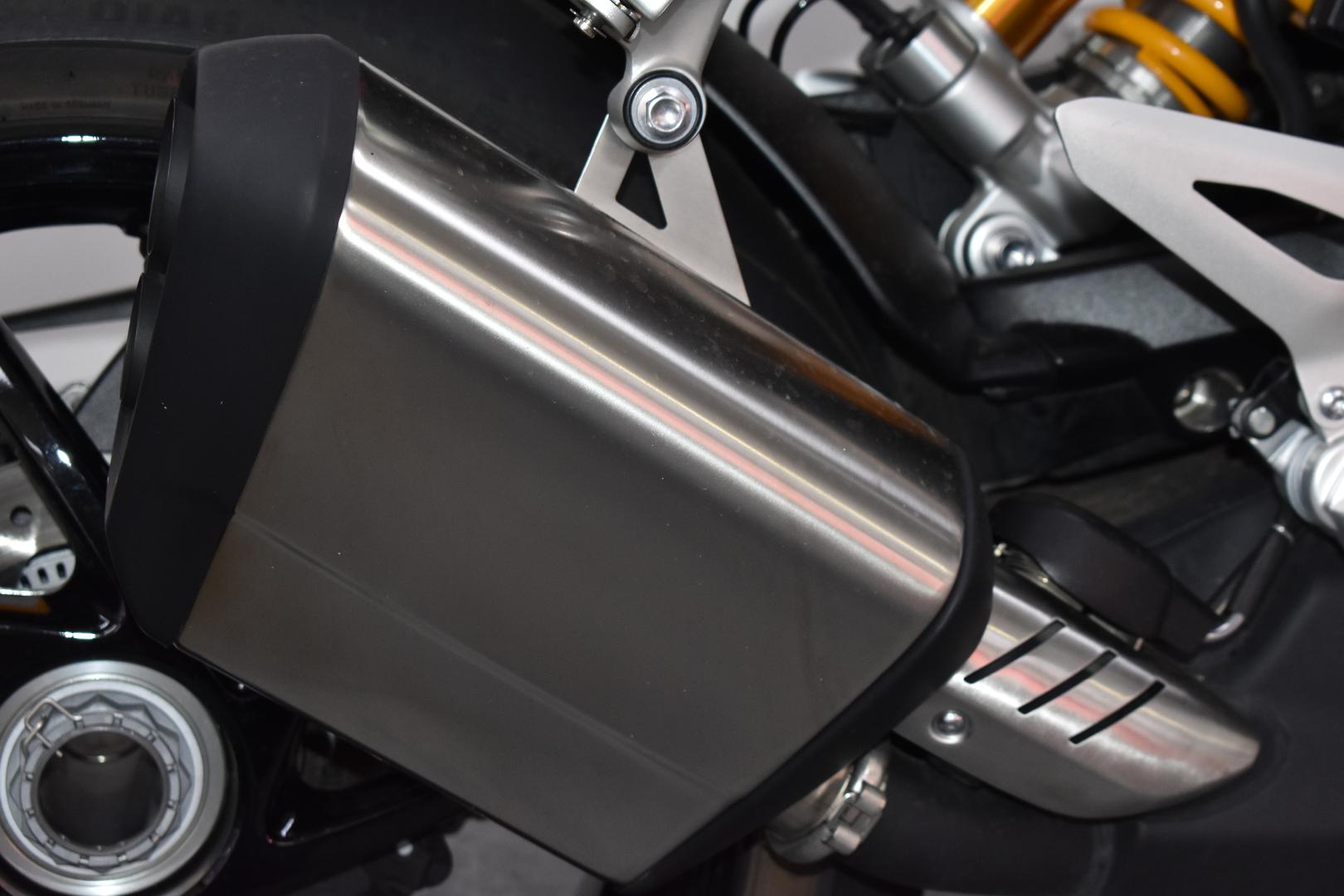 2025 TRIUMPH SPEED TRIPLE 1200 RS ROAD