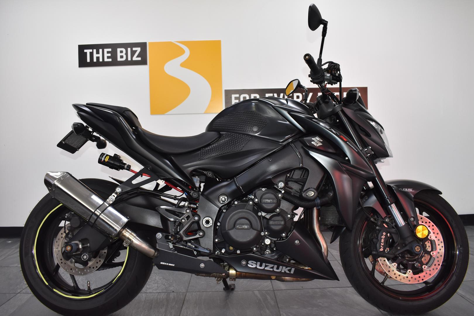 2020 SUZUKI GSX-S1000F ROAD