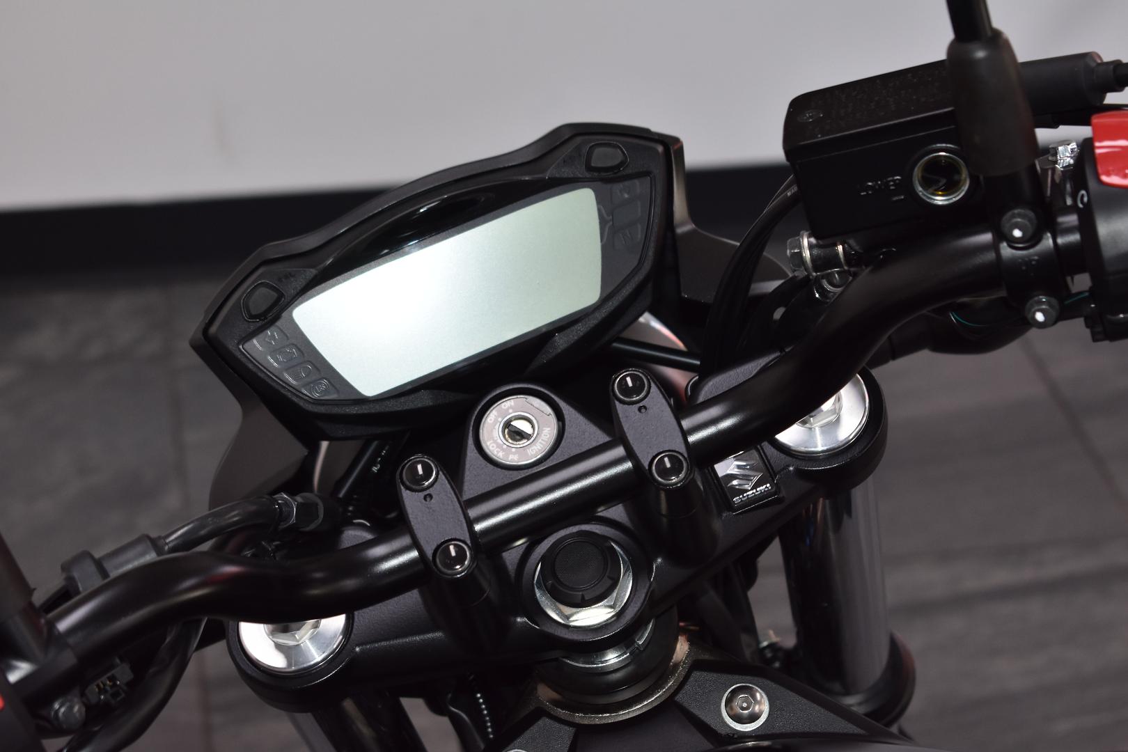 2026 SUZUKI SV650 ROAD