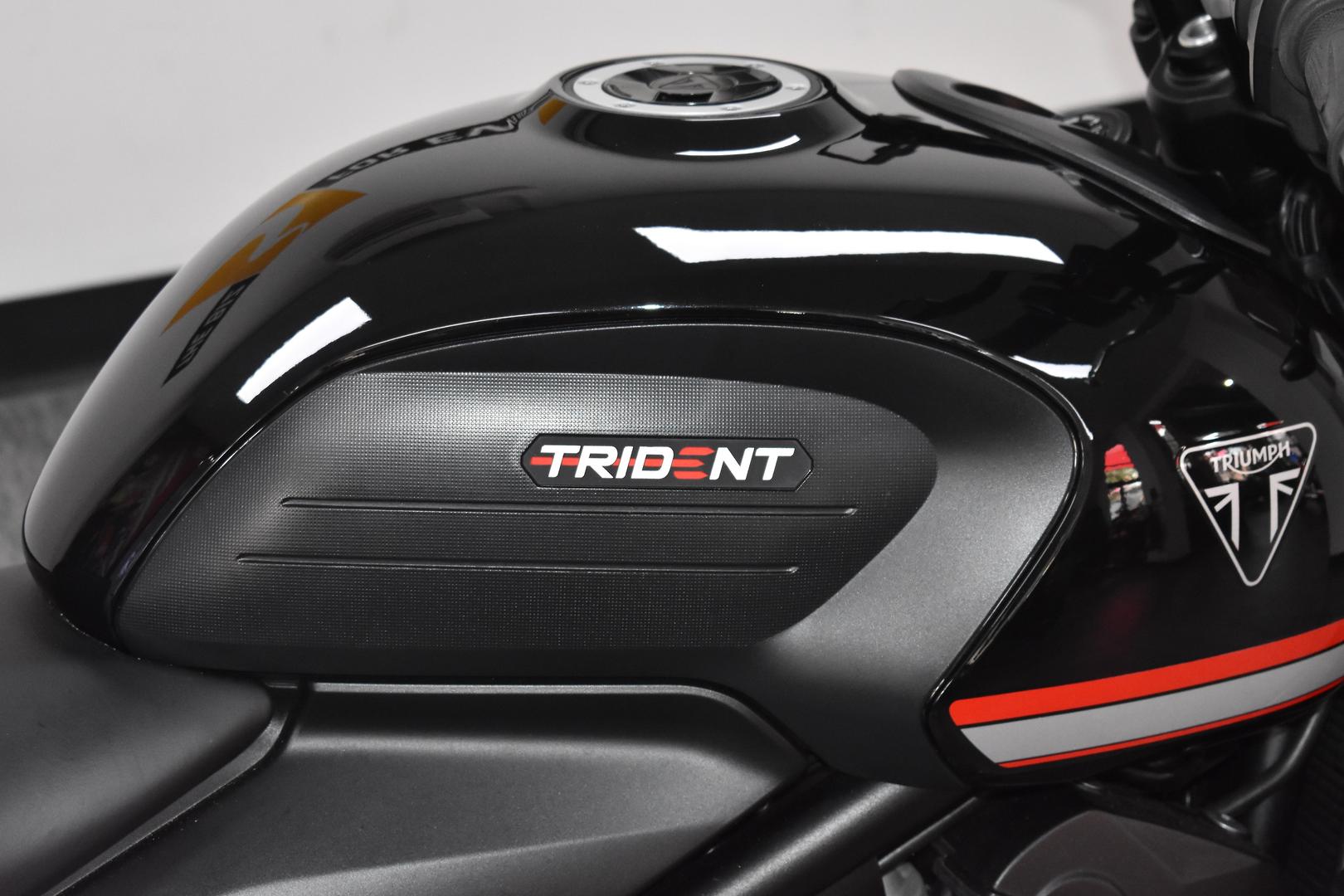 2024 TRIUMPH TRIDENT 660 ROAD