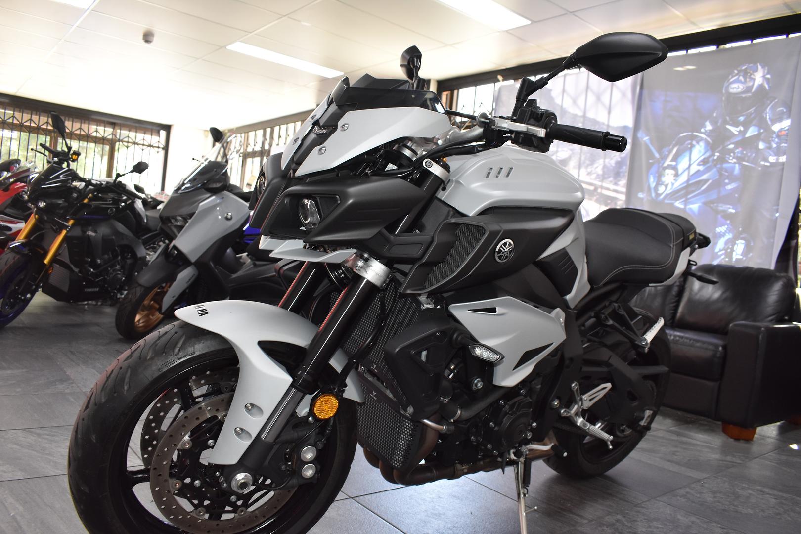2019 YAMAHA MT-10A SPORTS