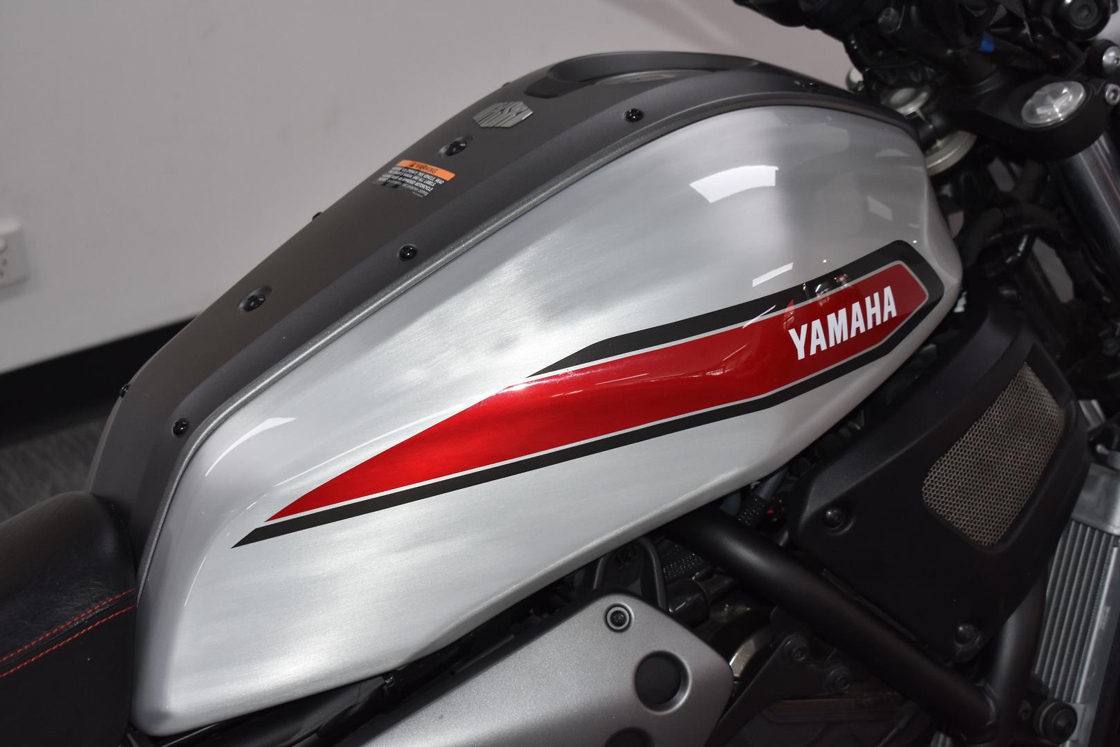 2019 YAMAHA XSR700 ROAD