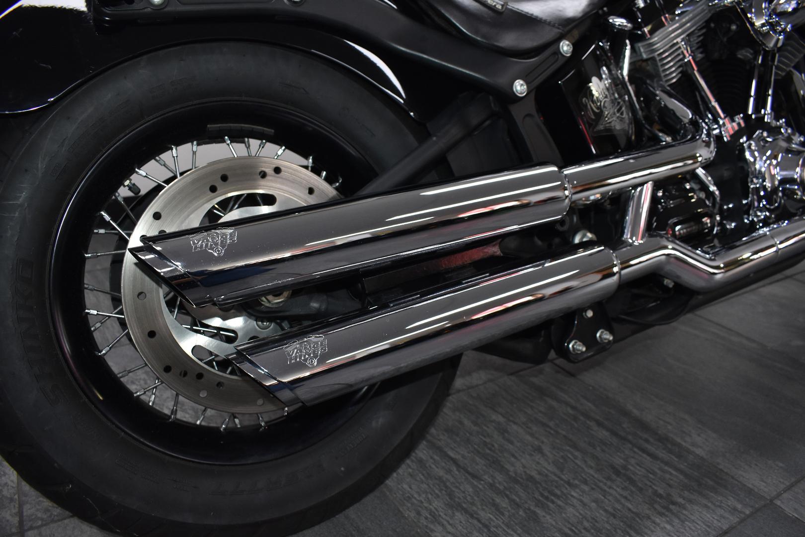 2011 HARLEY-DAVIDSON FXS BLACKLINE CRUISER