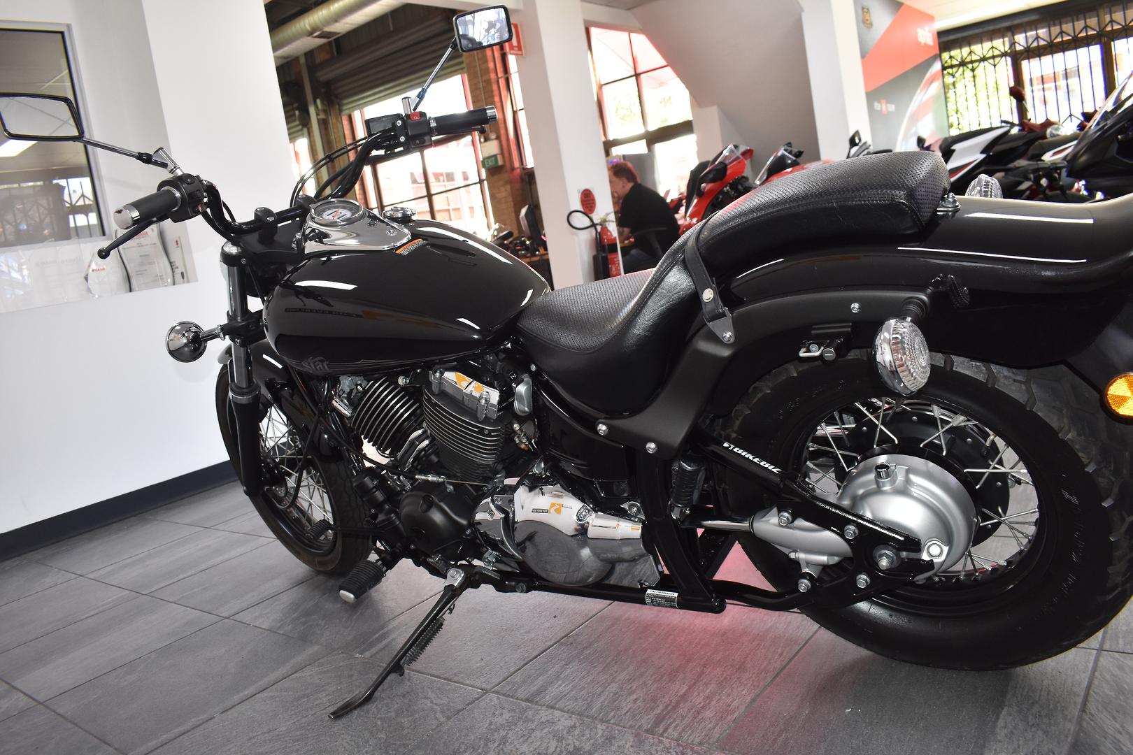 2018 YAMAHA XVS650 V-STAR CUSTOM CRUISER