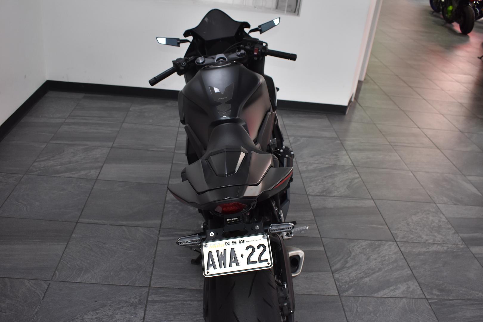 2025 HONDA CBR650R SPORTS