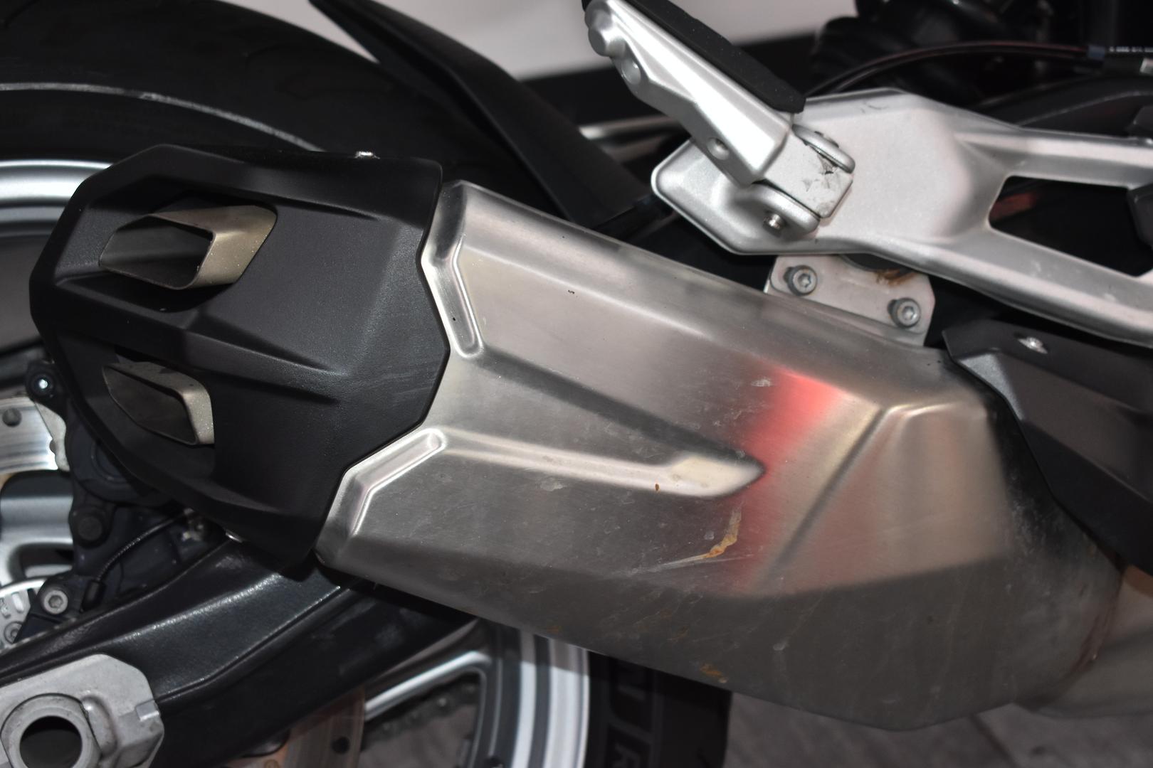2023 BMW F 900 R ROAD