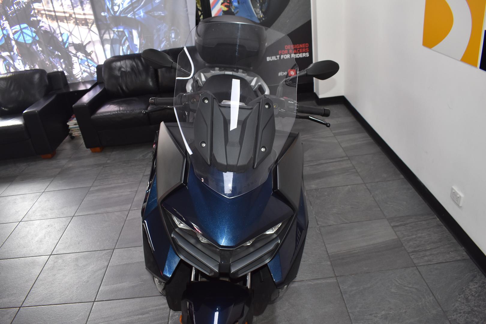 2024 BMW C 400 GT ION SCOOTER
