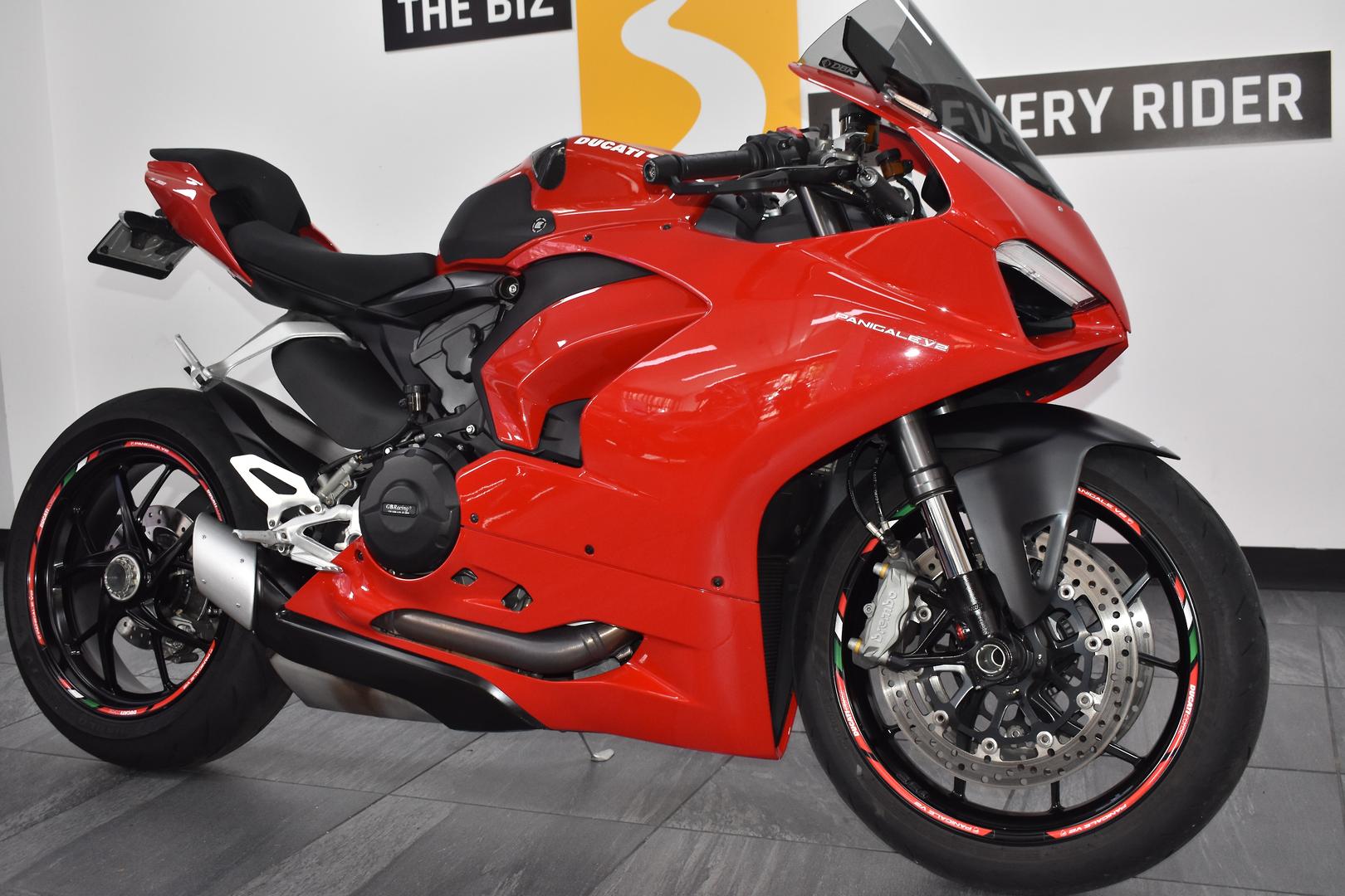 2022 DUCATI PANIGALE V2 SPORTS