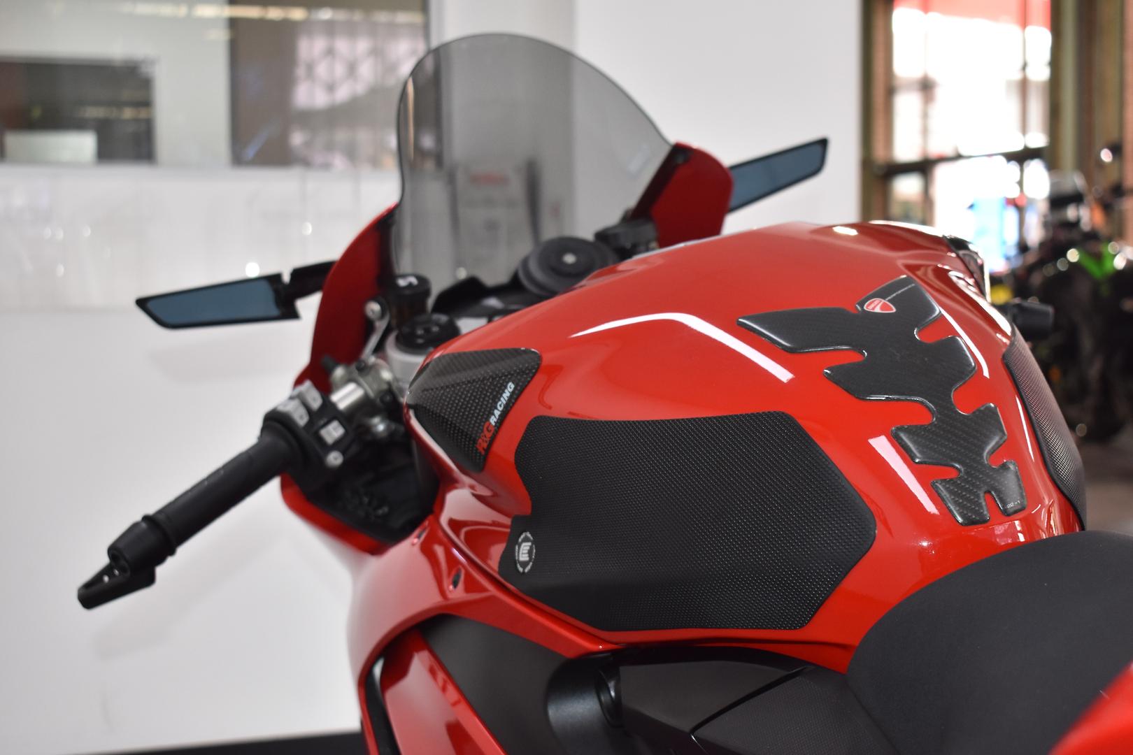 2022 DUCATI PANIGALE V2 SPORTS