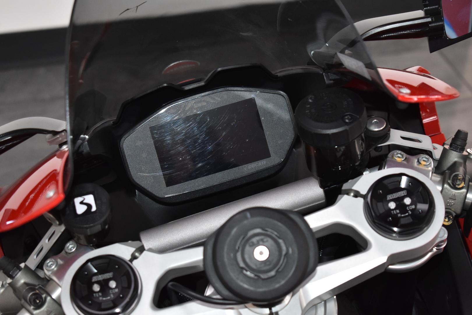 2022 DUCATI PANIGALE V2 SPORTS