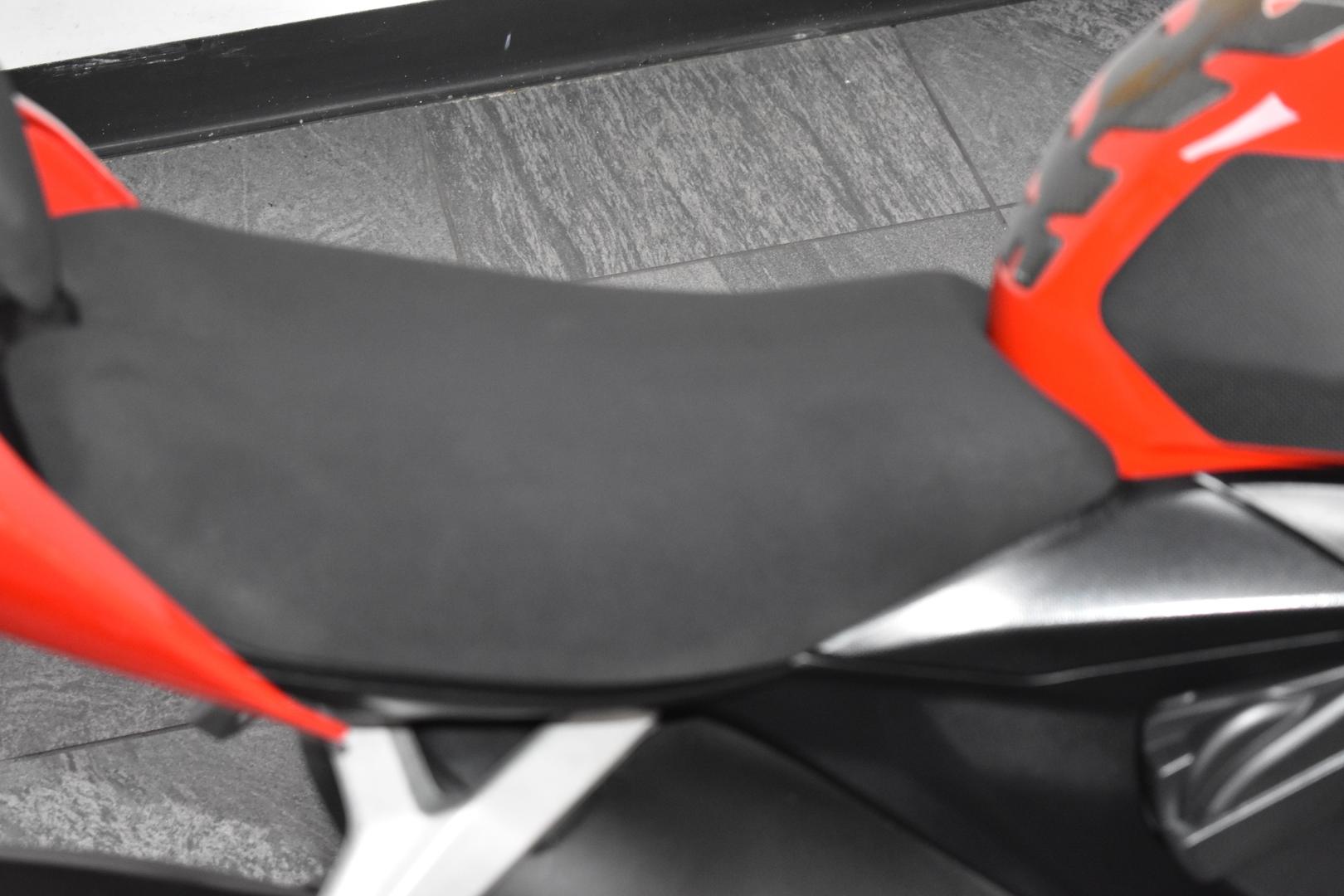 2022 DUCATI PANIGALE V2 SPORTS