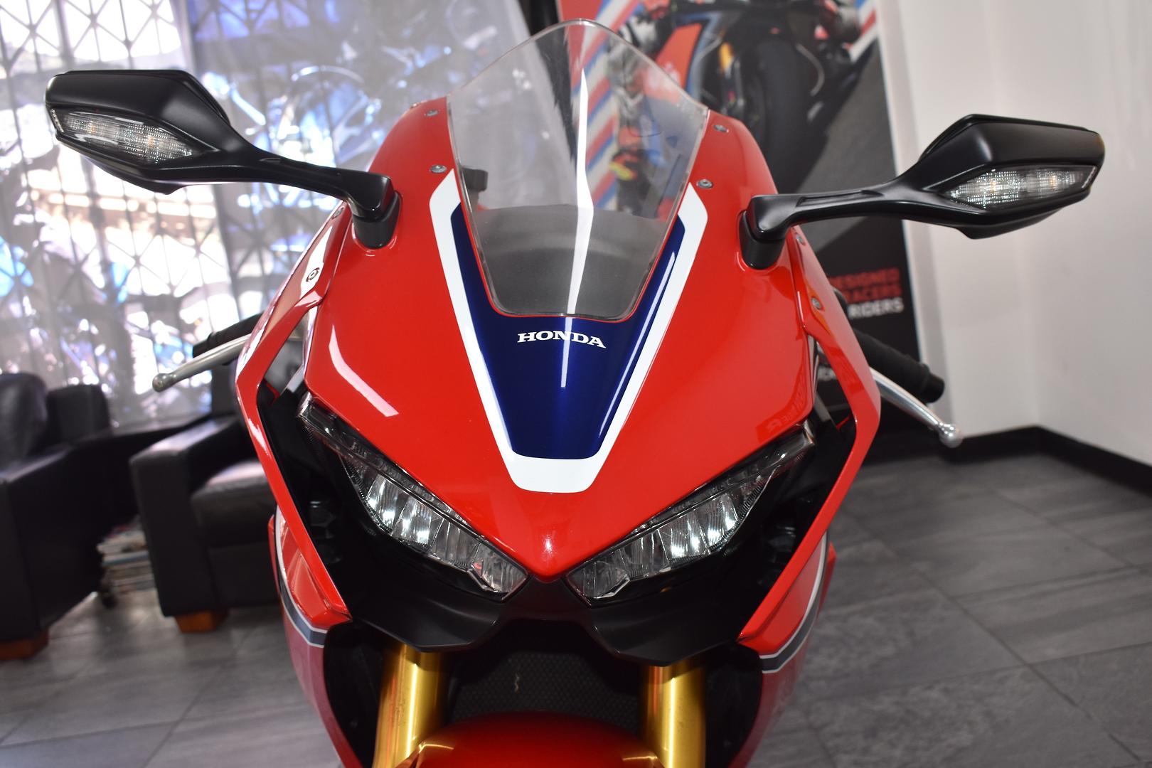 2017 HONDA CBR1000RR (FIREBLADE) SP ABS SPORTS