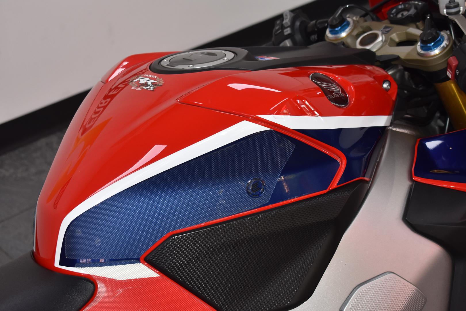 2017 HONDA CBR1000RR (FIREBLADE) SP ABS SPORTS