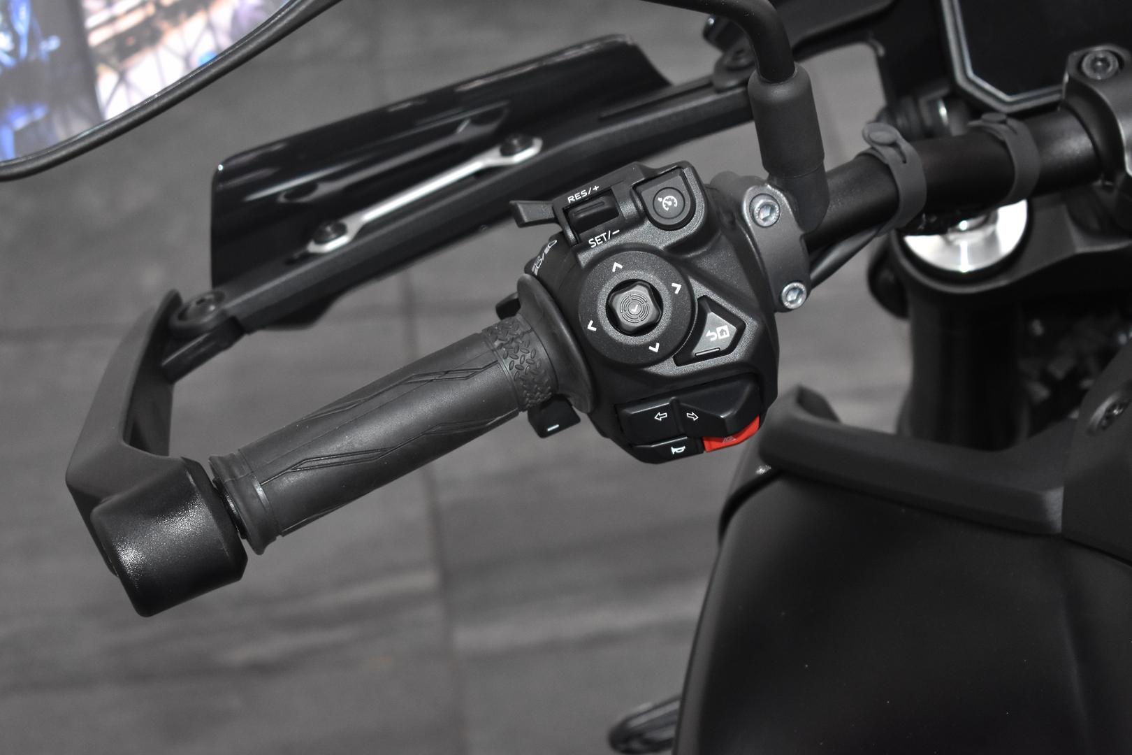 2024 YAMAHA MT-09 Y-AMT SPORTS