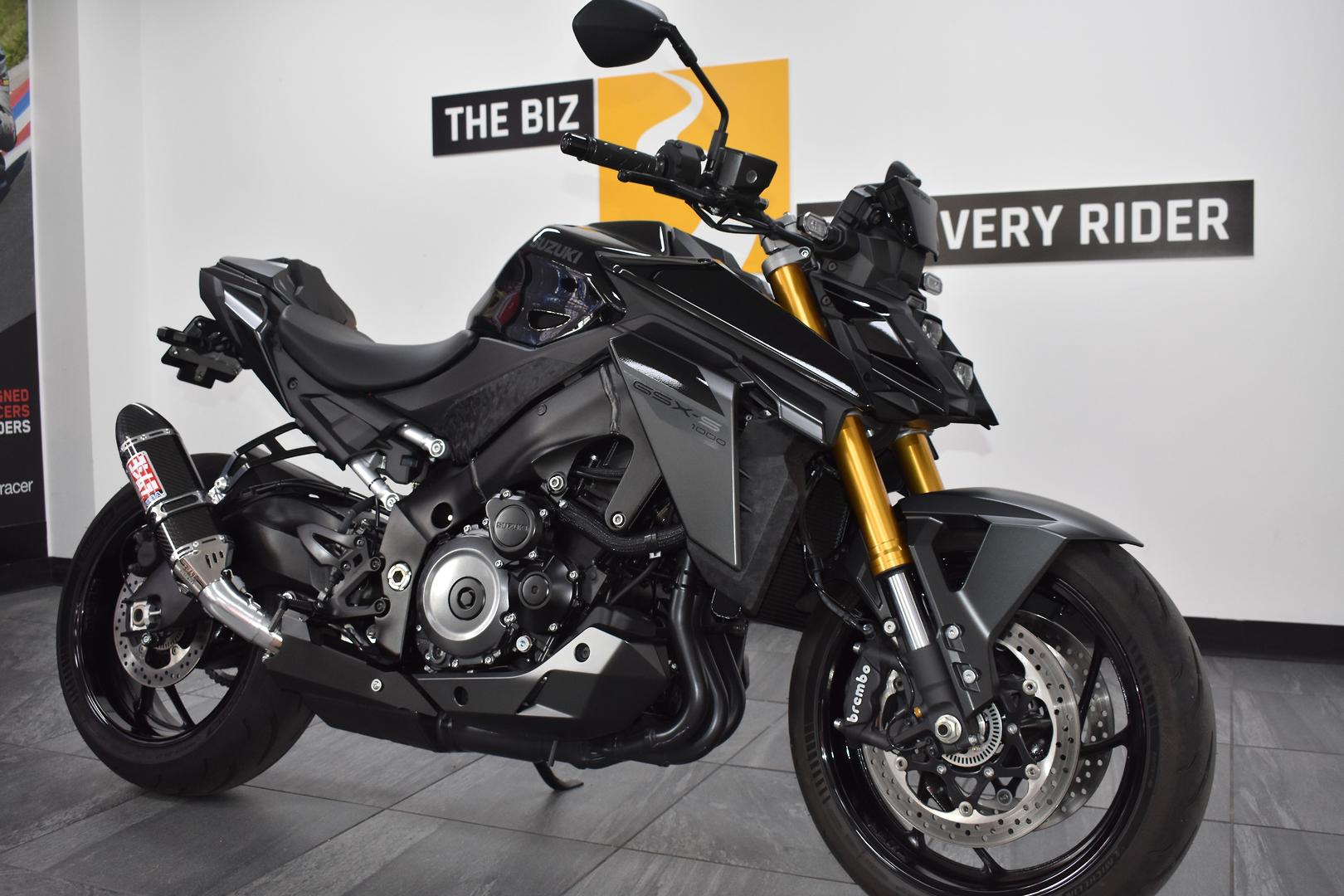 2023 SUZUKI GSX-S1000 ROAD