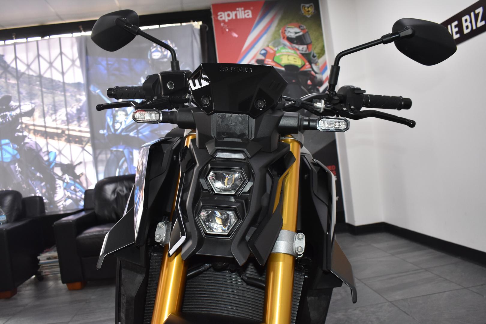 2023 SUZUKI GSX-S1000 ROAD