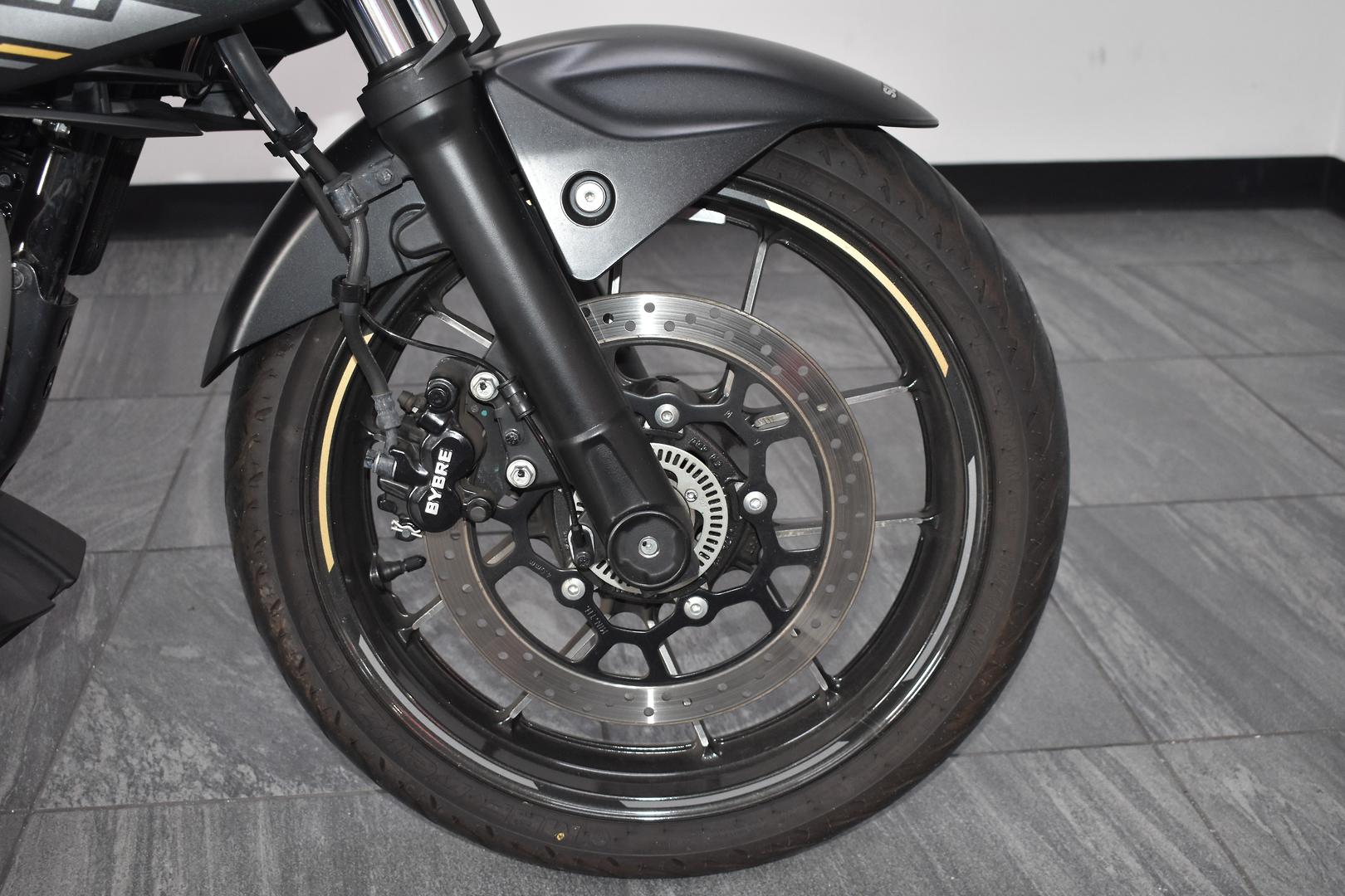 2023 SUZUKI GIXXER ROAD