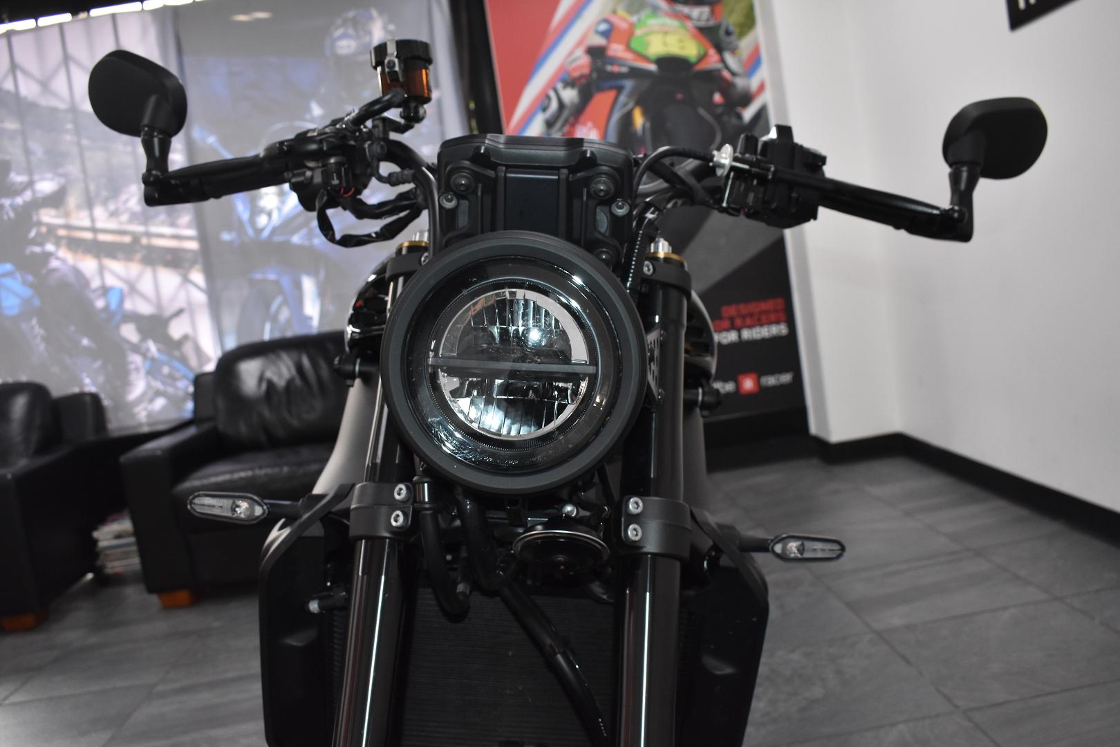 2023 YAMAHA XSR900 DUAL SPORTS