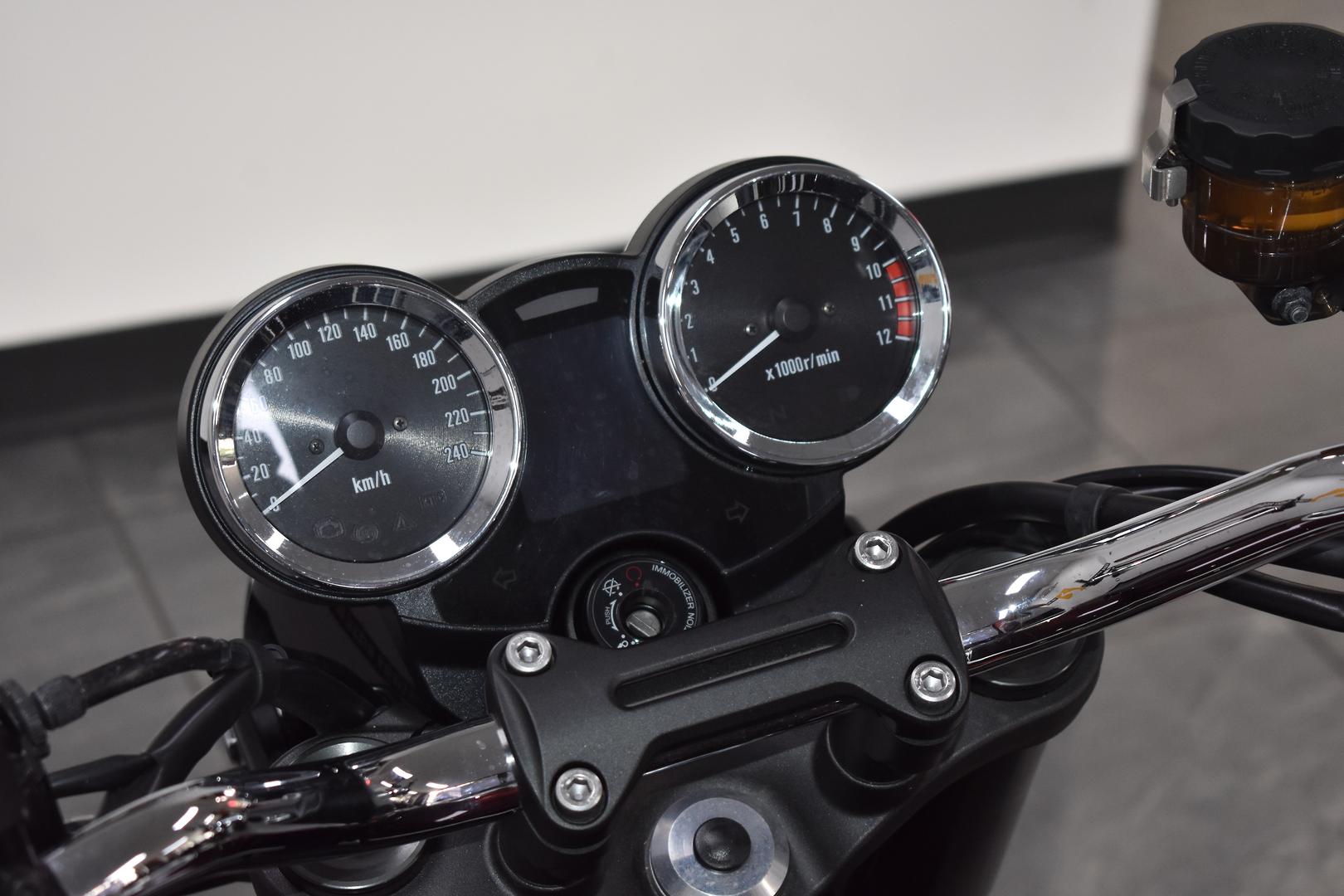 2025 KAWASAKI Z900RS (ZR900C) SPORTS