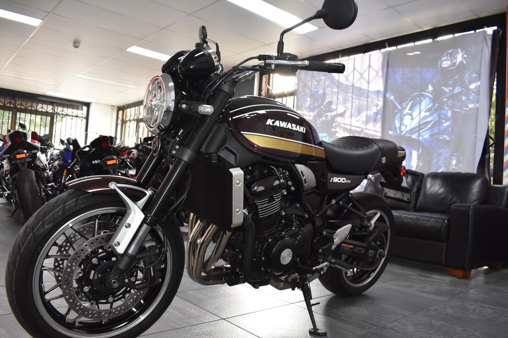 2025 KAWASAKI Z900RS (ZR900C) SPORTS