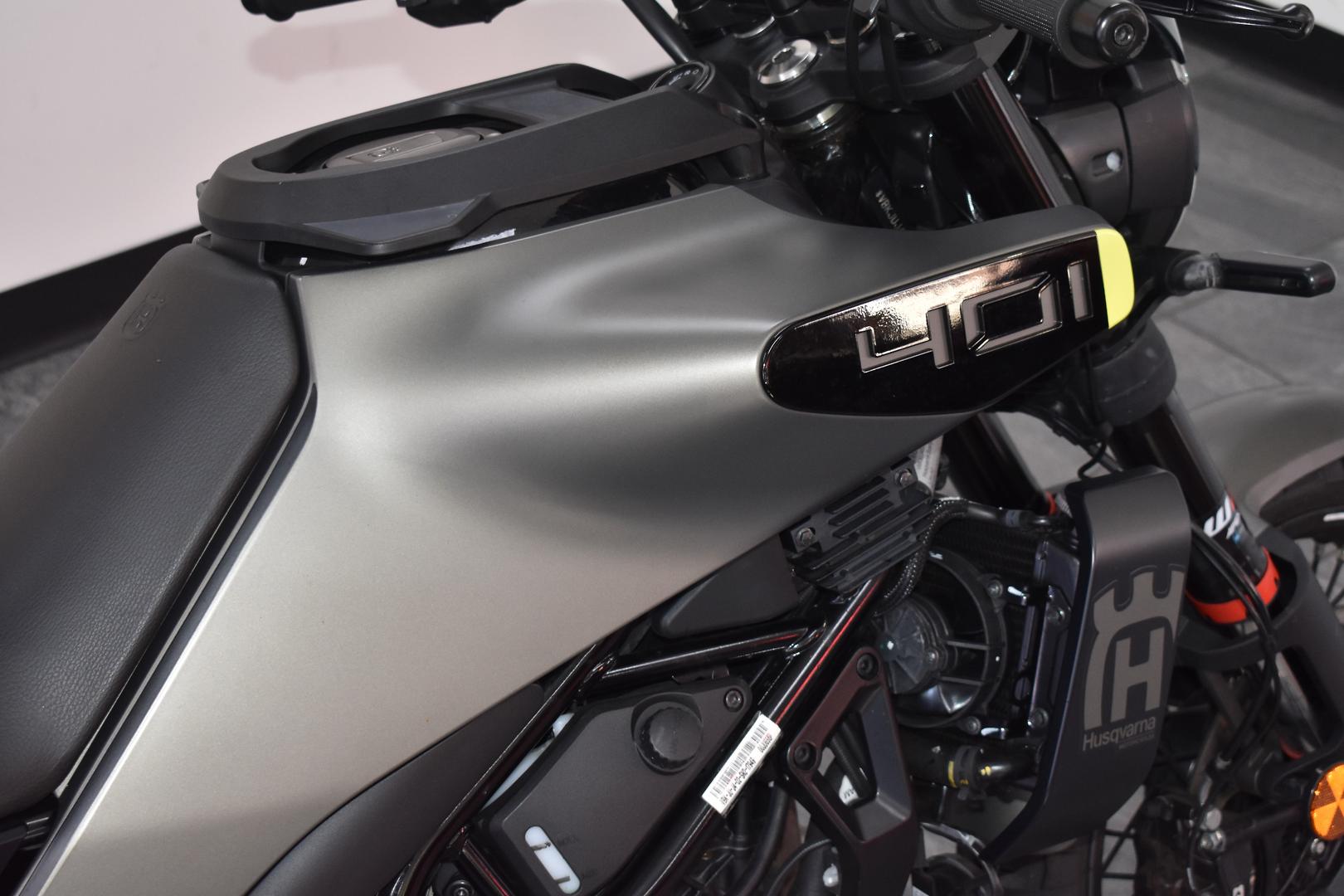 2025 HUSQVARNA SVARTPILEN 401 ROAD