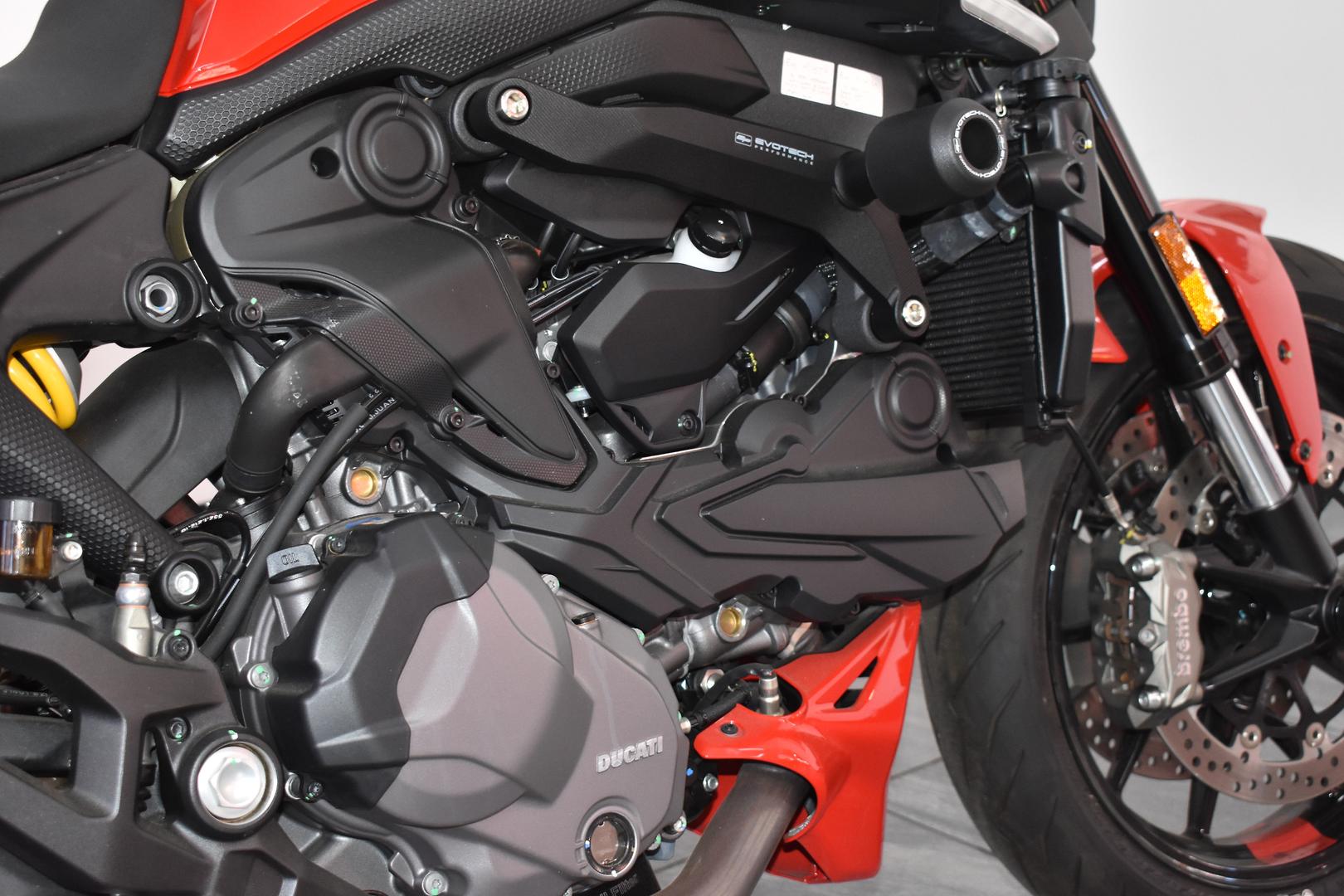 2023 DUCATI MONSTER ROAD