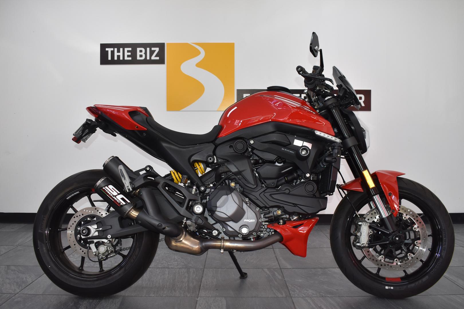 2023 DUCATI MONSTER ROAD