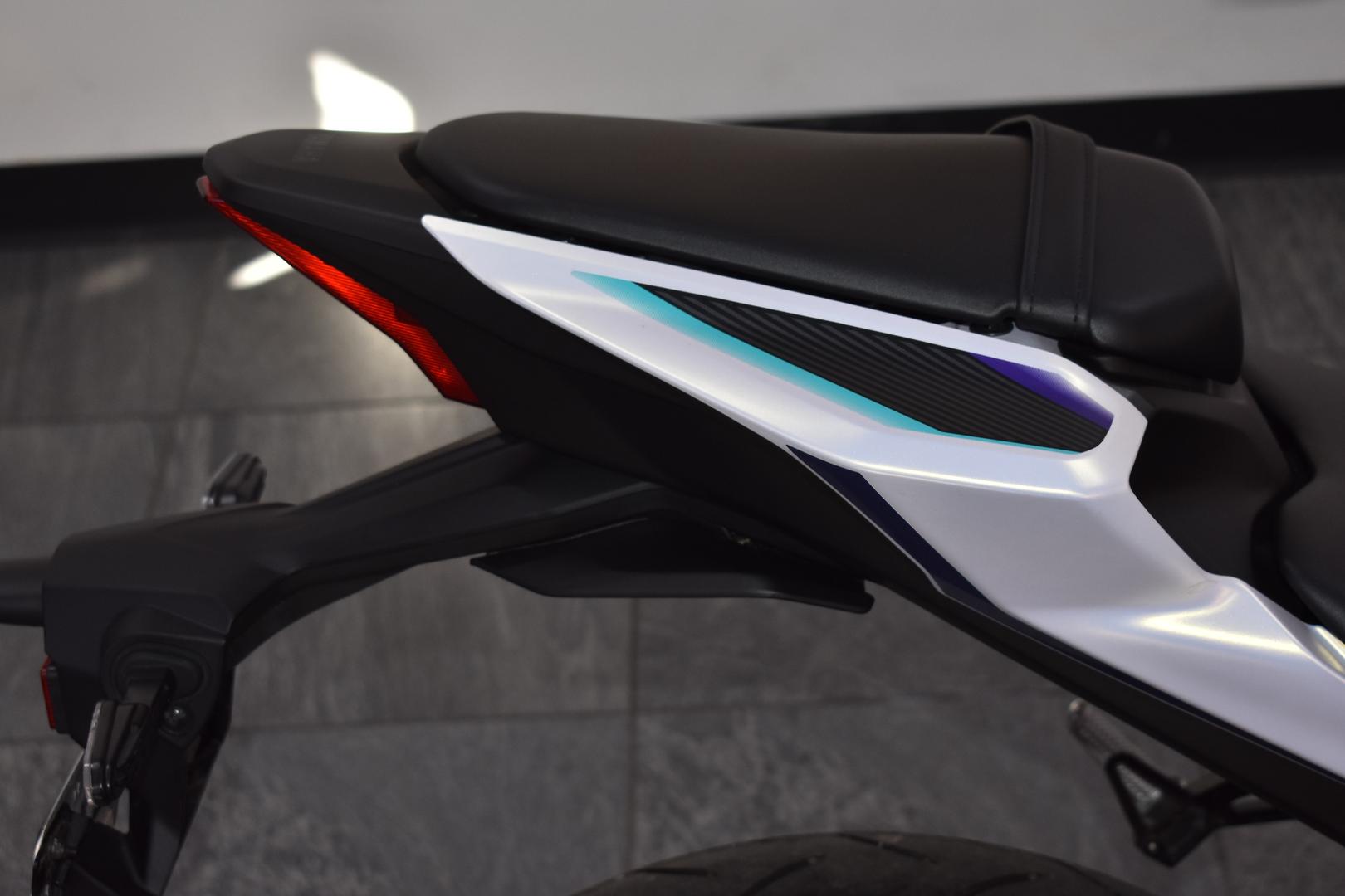 2025 YAMAHA YZF-R3 (YZF-R3A) SPORTS
