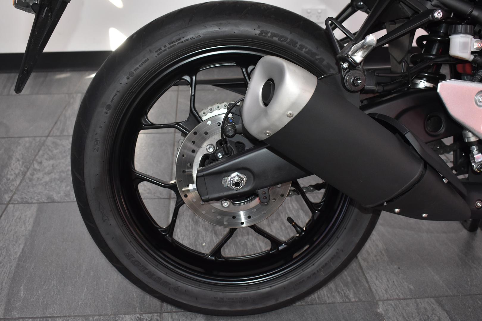 2025 YAMAHA YZF-R3 (YZF-R3A) SPORTS