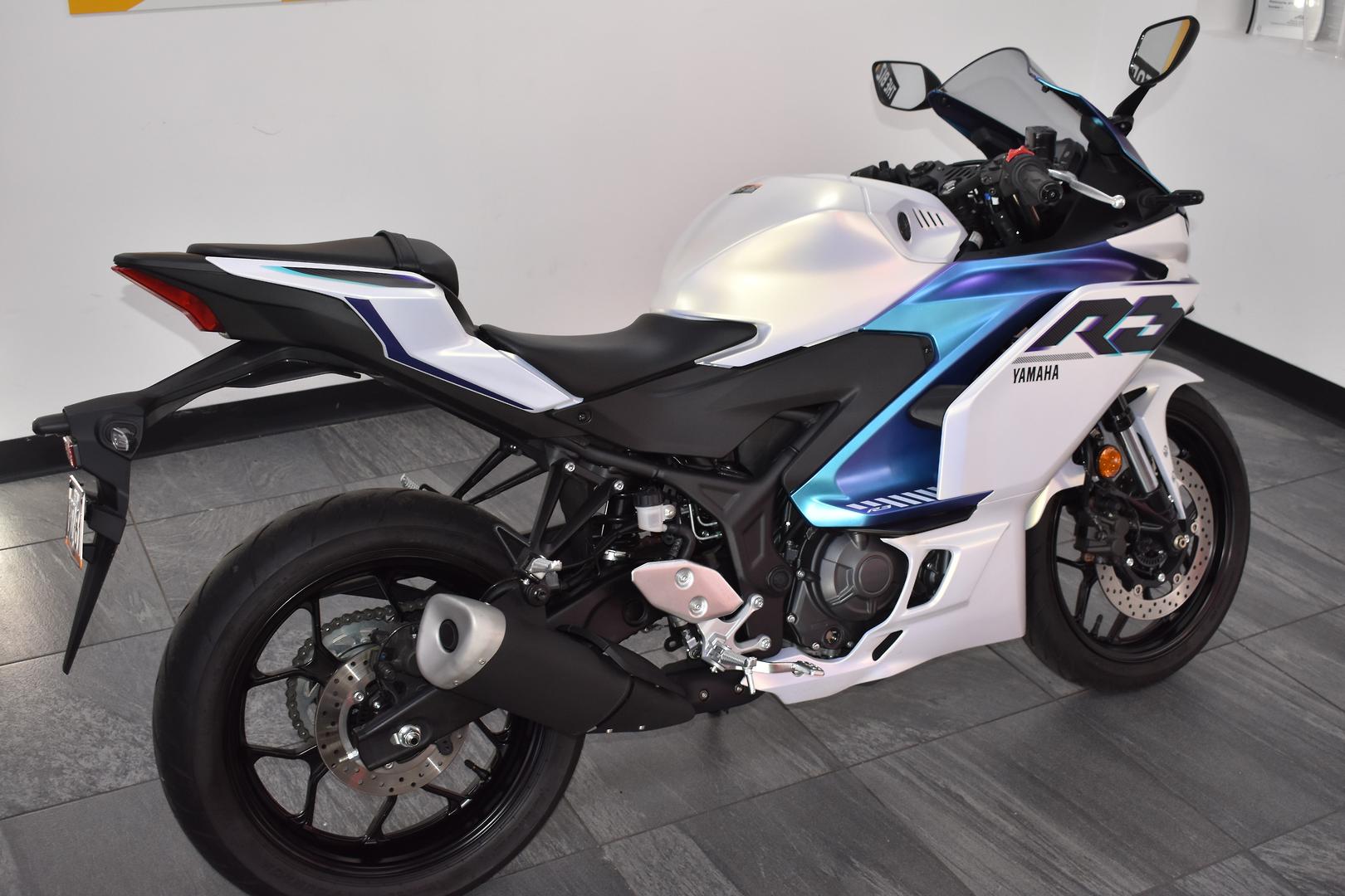 2025 YAMAHA YZF-R3 (YZF-R3A) SPORTS