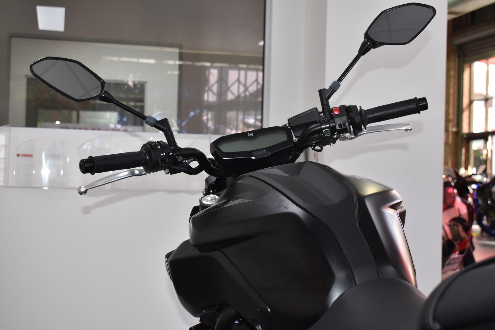 2021 YAMAHA MT-07 LAMS ROAD