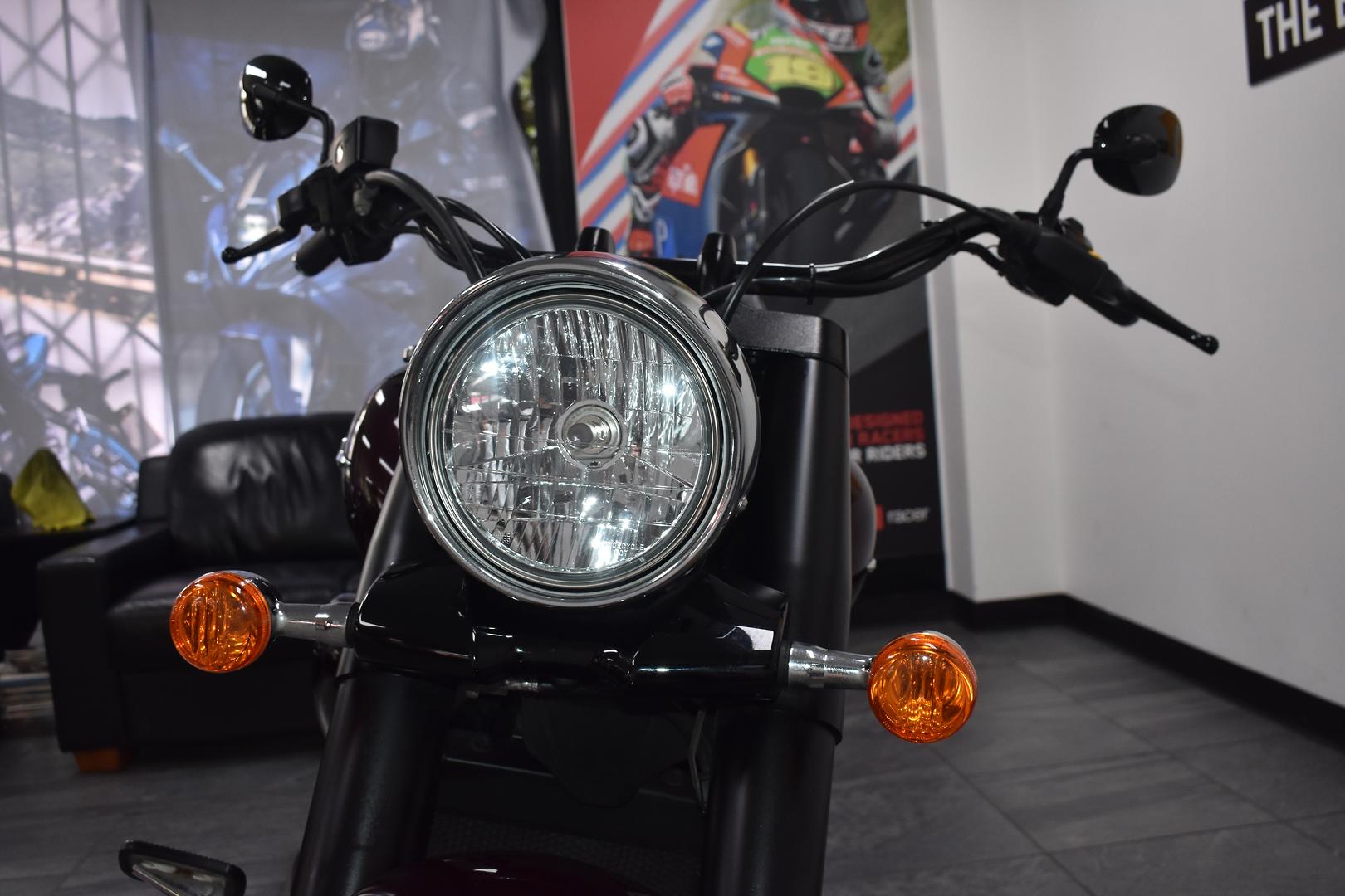 2015 SUZUKI BOULEVARD C90T (VL1500B) CRUISER