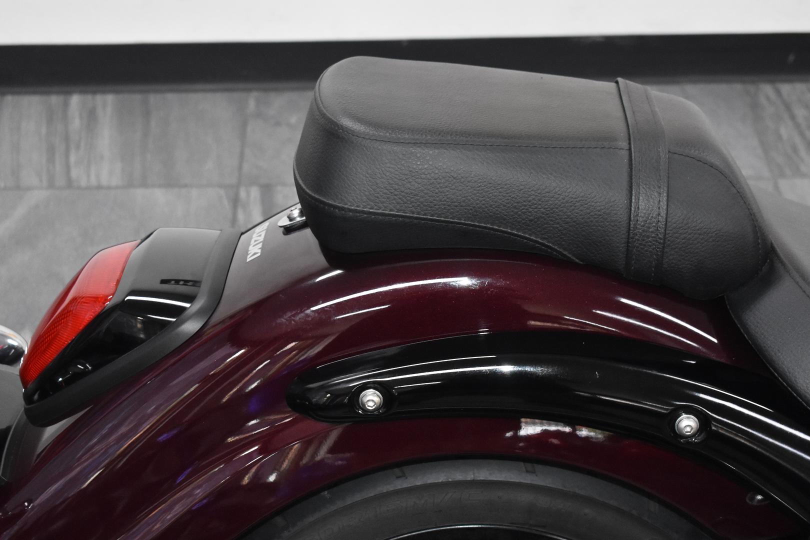 2015 SUZUKI BOULEVARD C90T (VL1500B) CRUISER