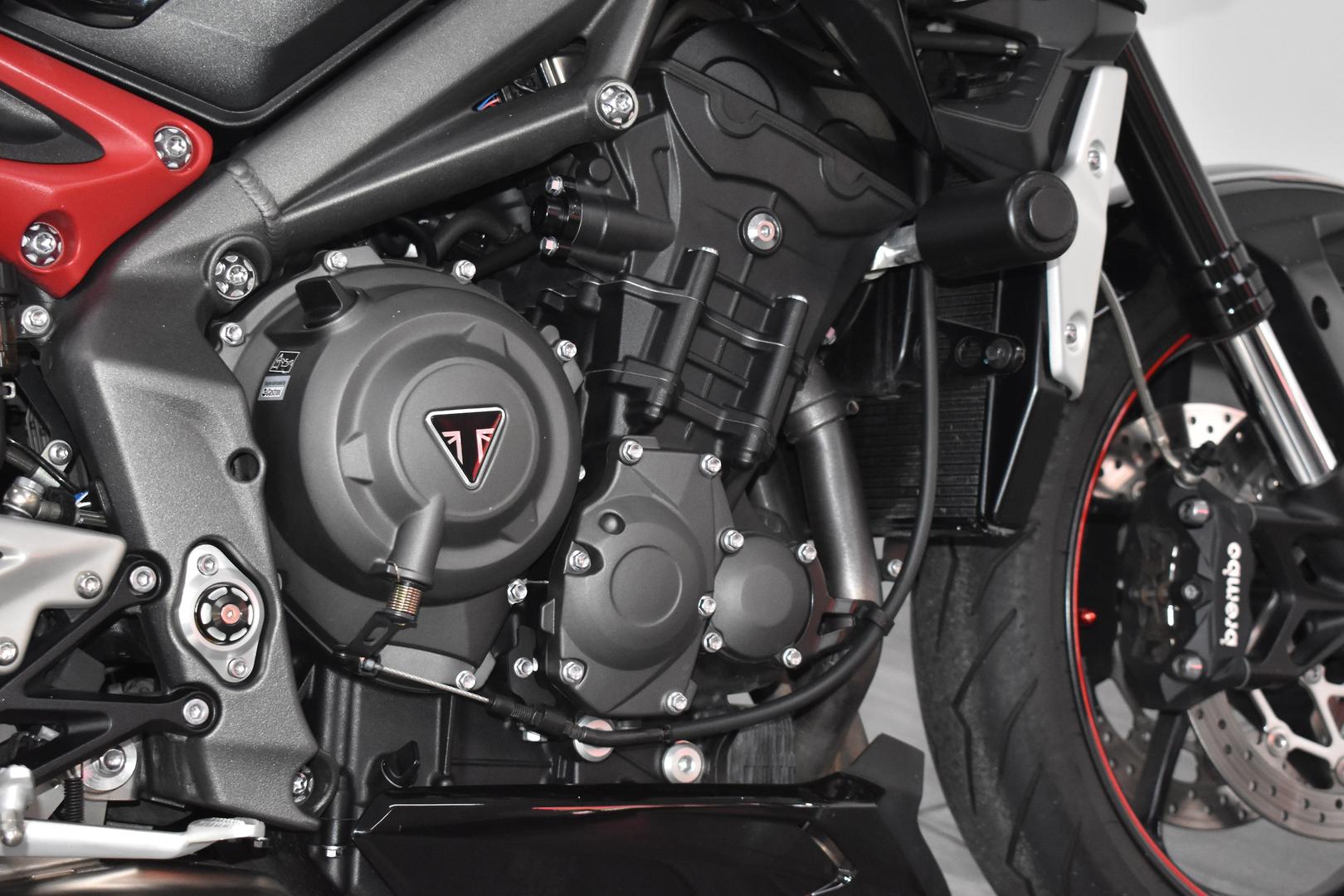 2020 TRIUMPH STREET TRIPLE R ROAD